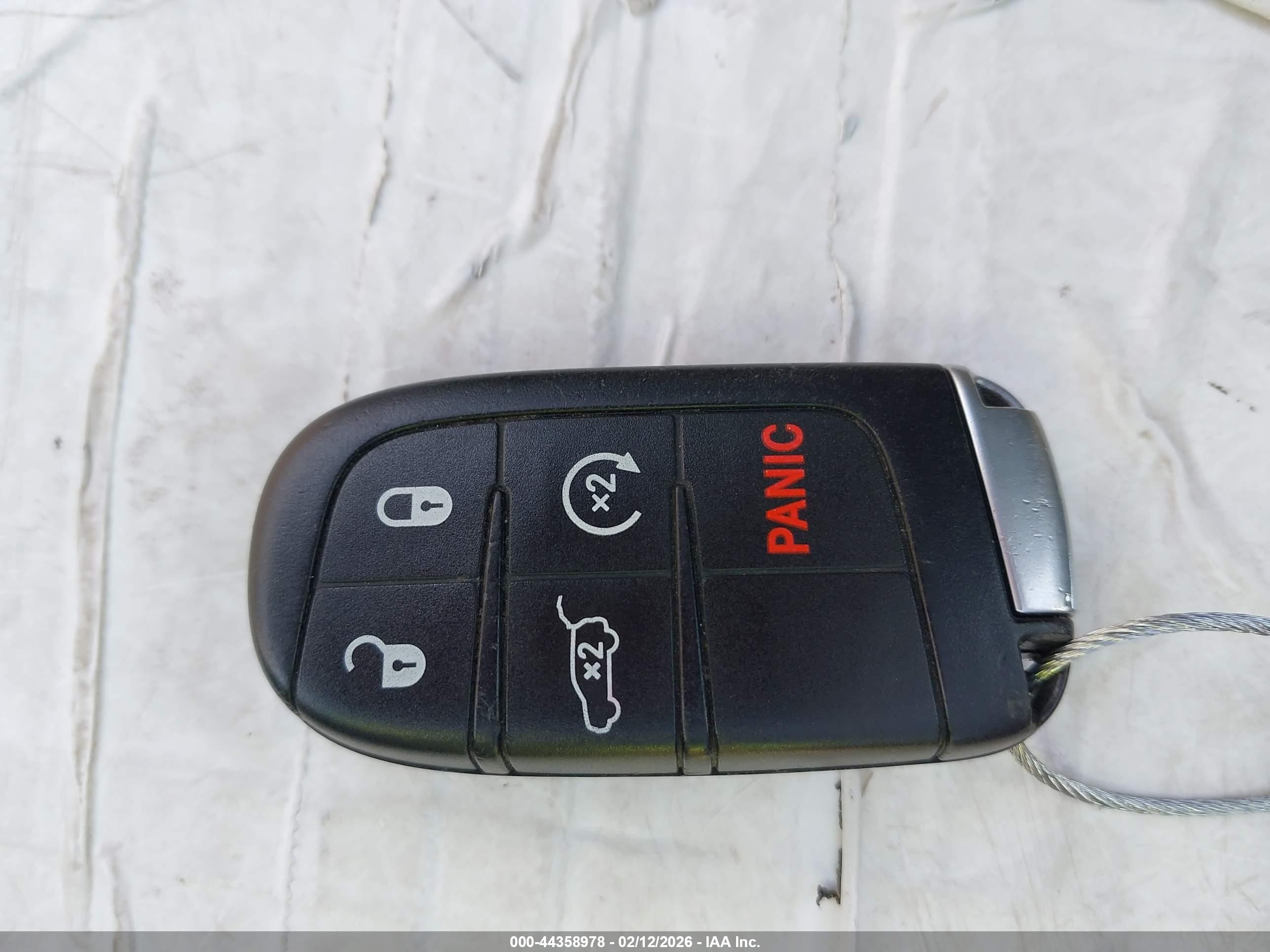 JEEP GRAND image 11
