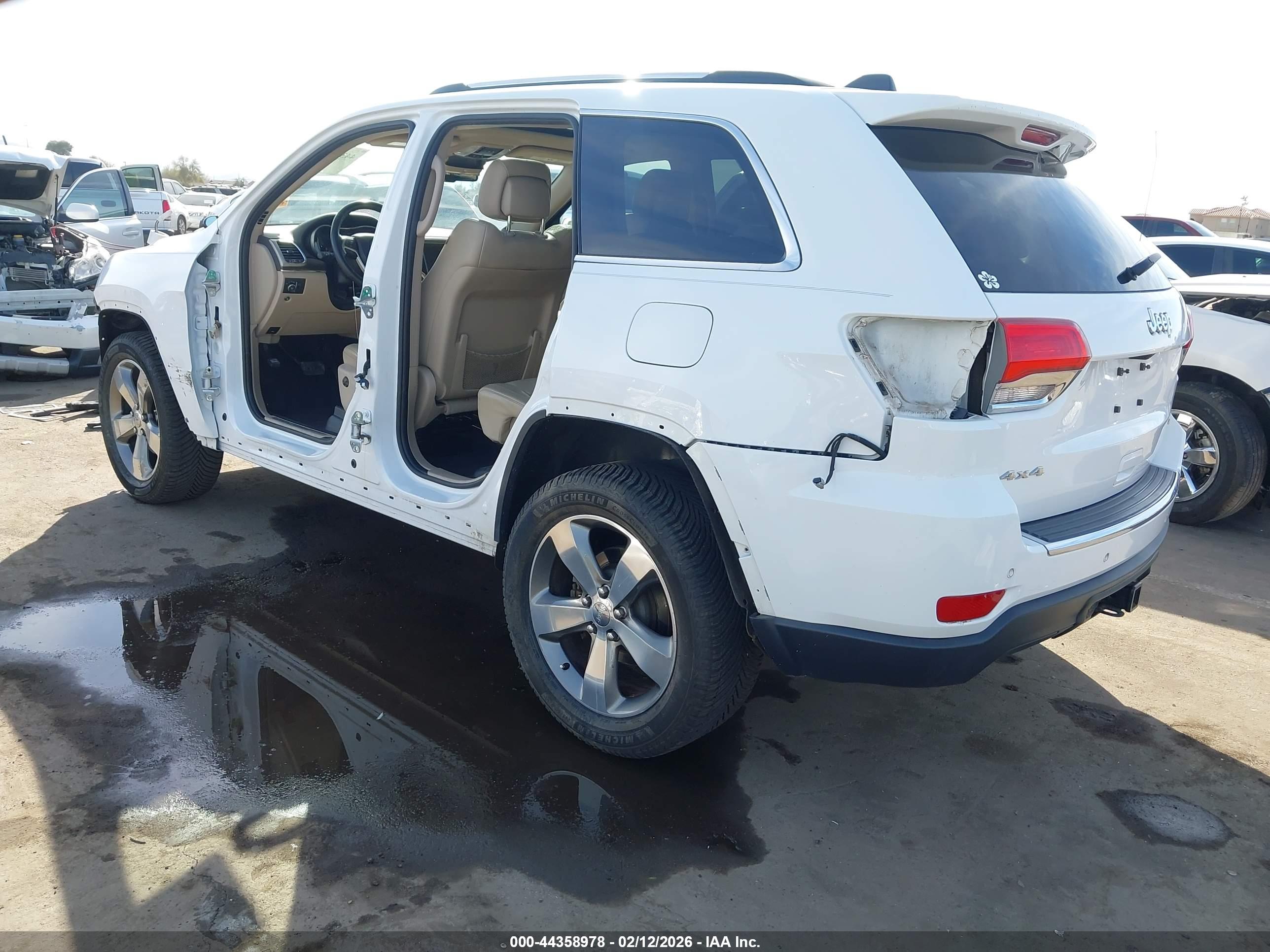 JEEP GRAND image 3