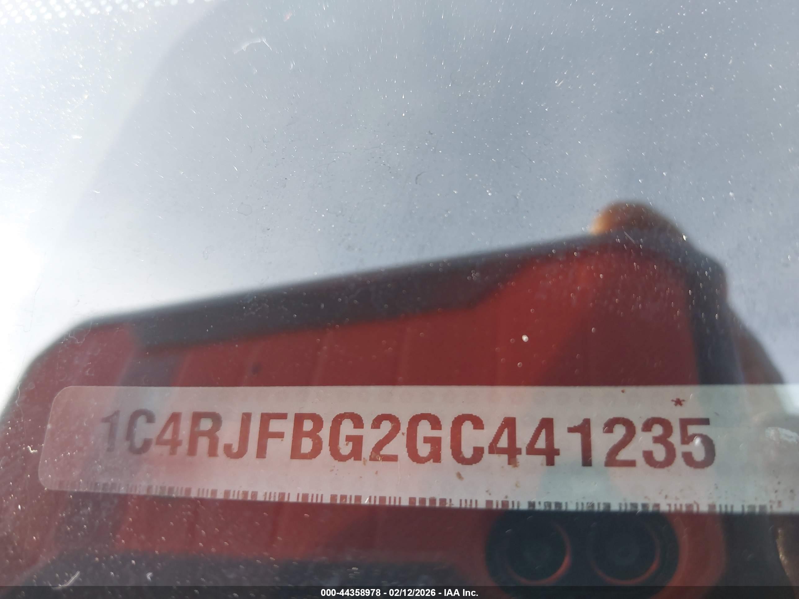 JEEP GRAND image 9