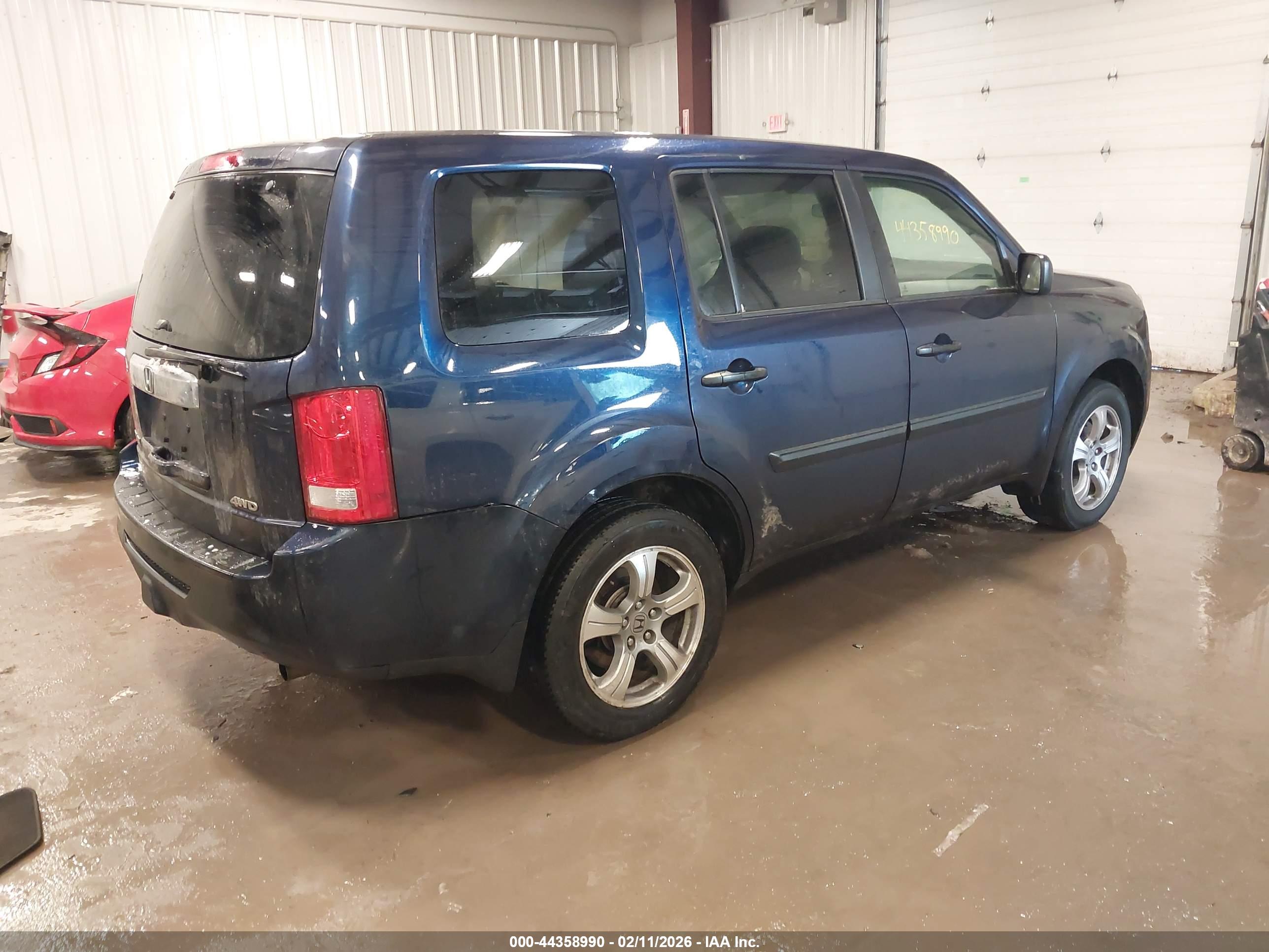HONDA PILOT image 4