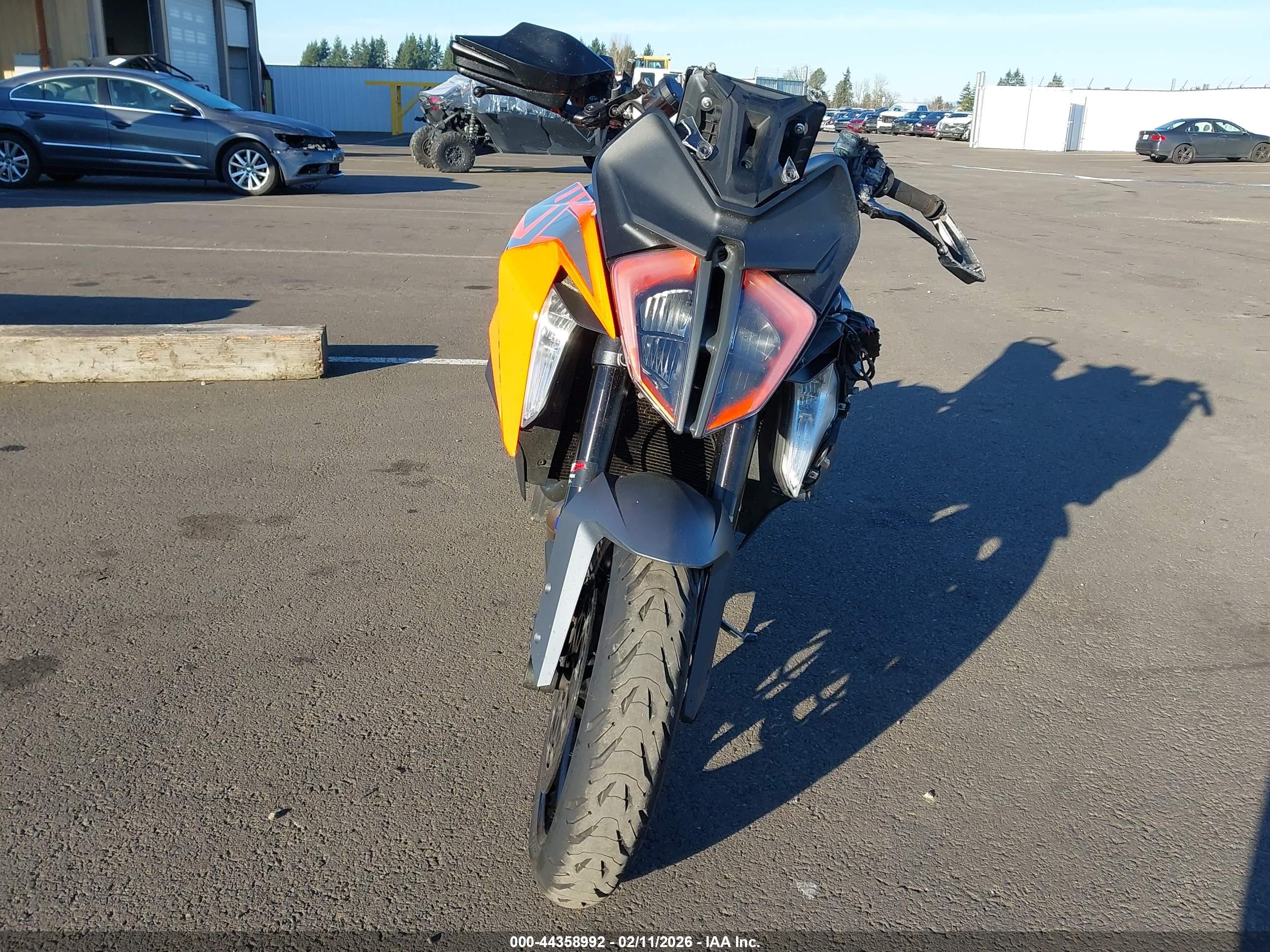 KTM 1290 image 5