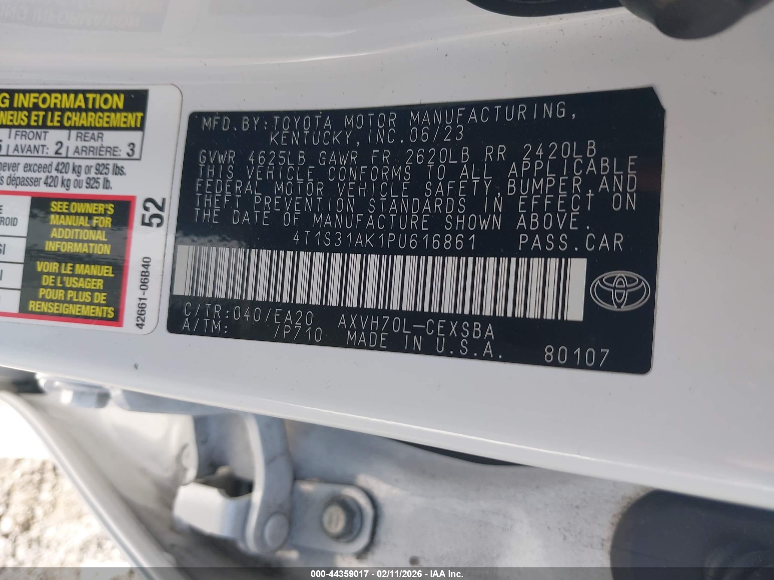TOYOTA CAMRY image 9