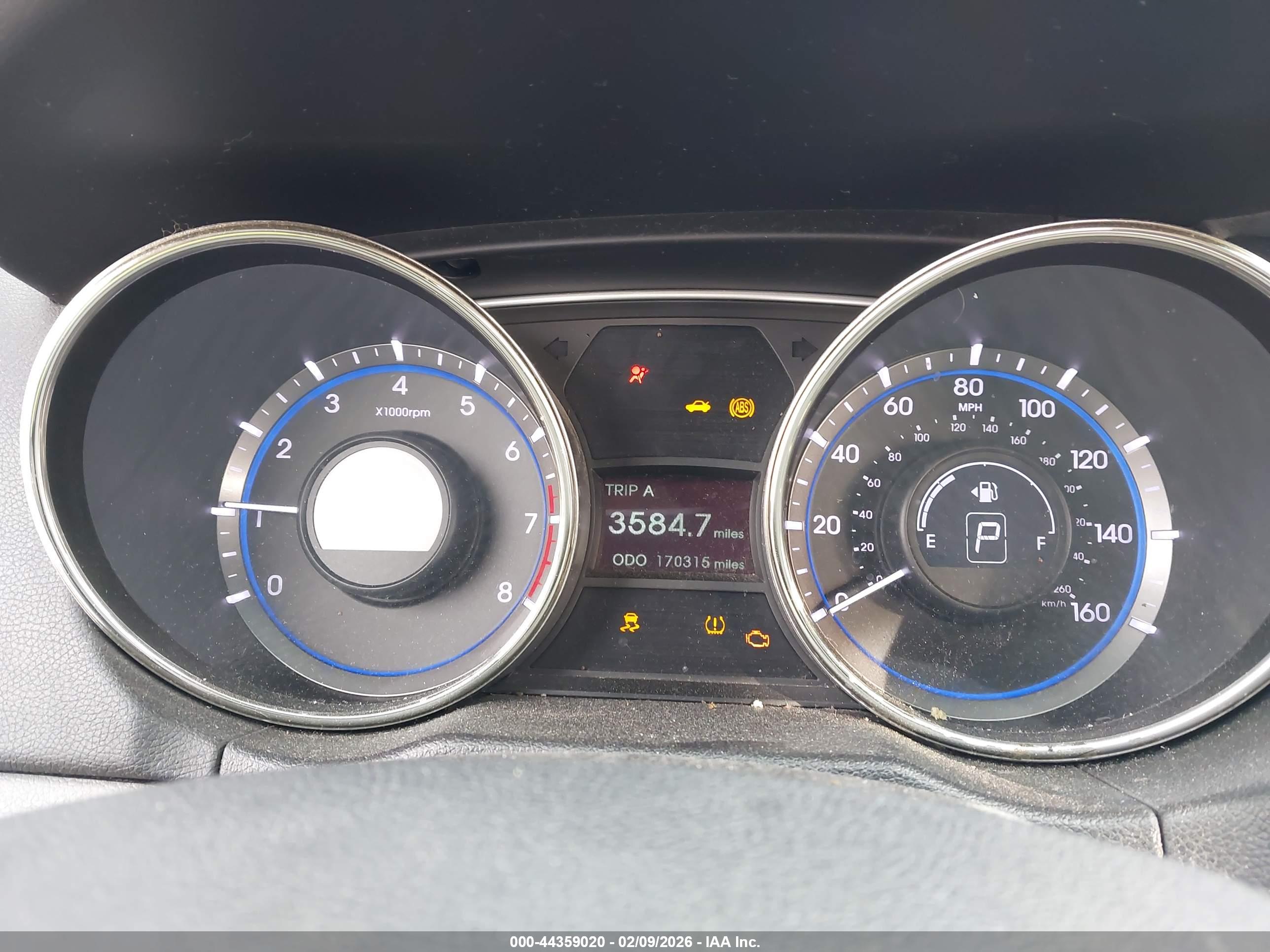 HYUNDAI SONATA image 7