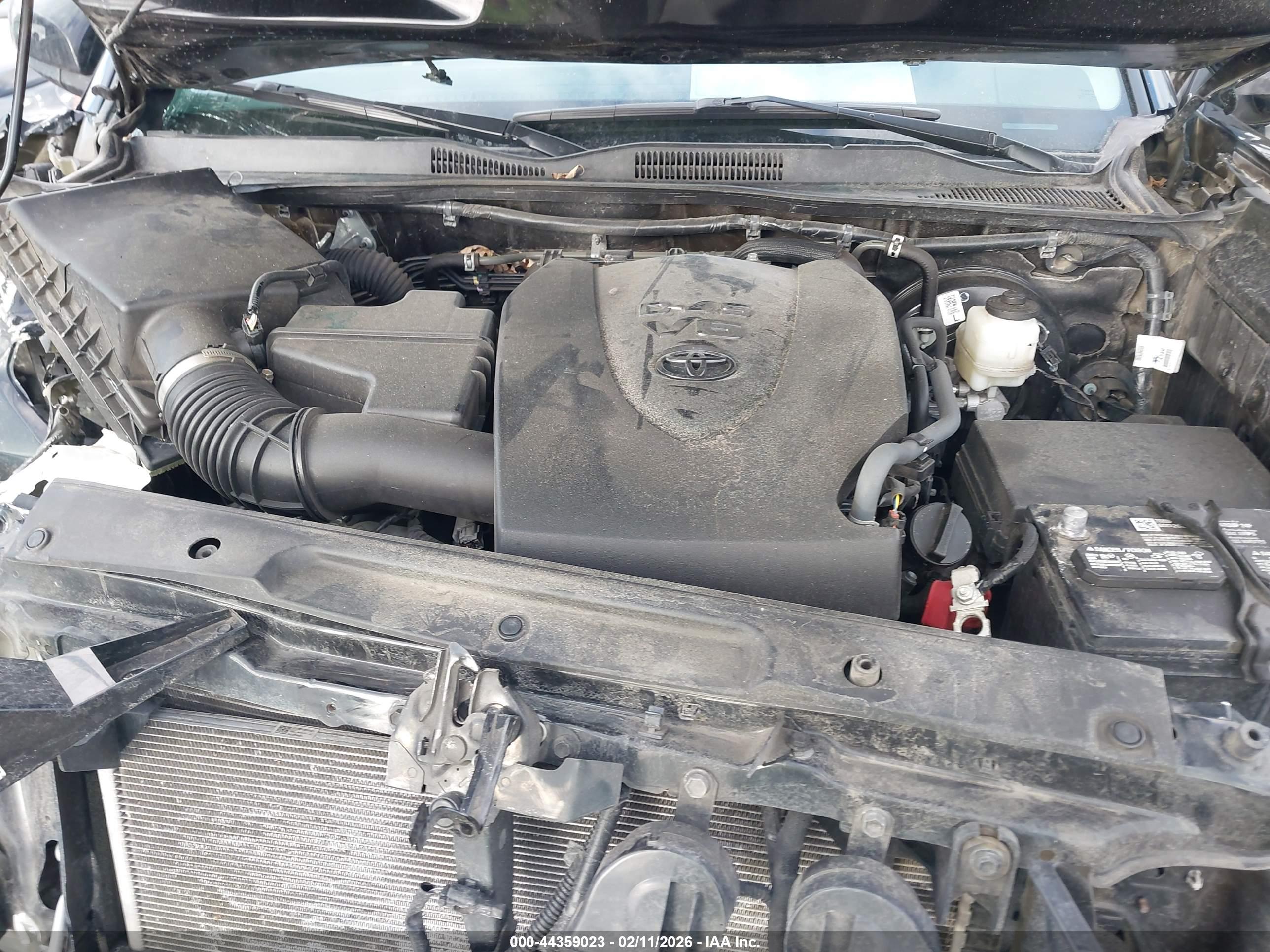 TOYOTA TACOMA image 10