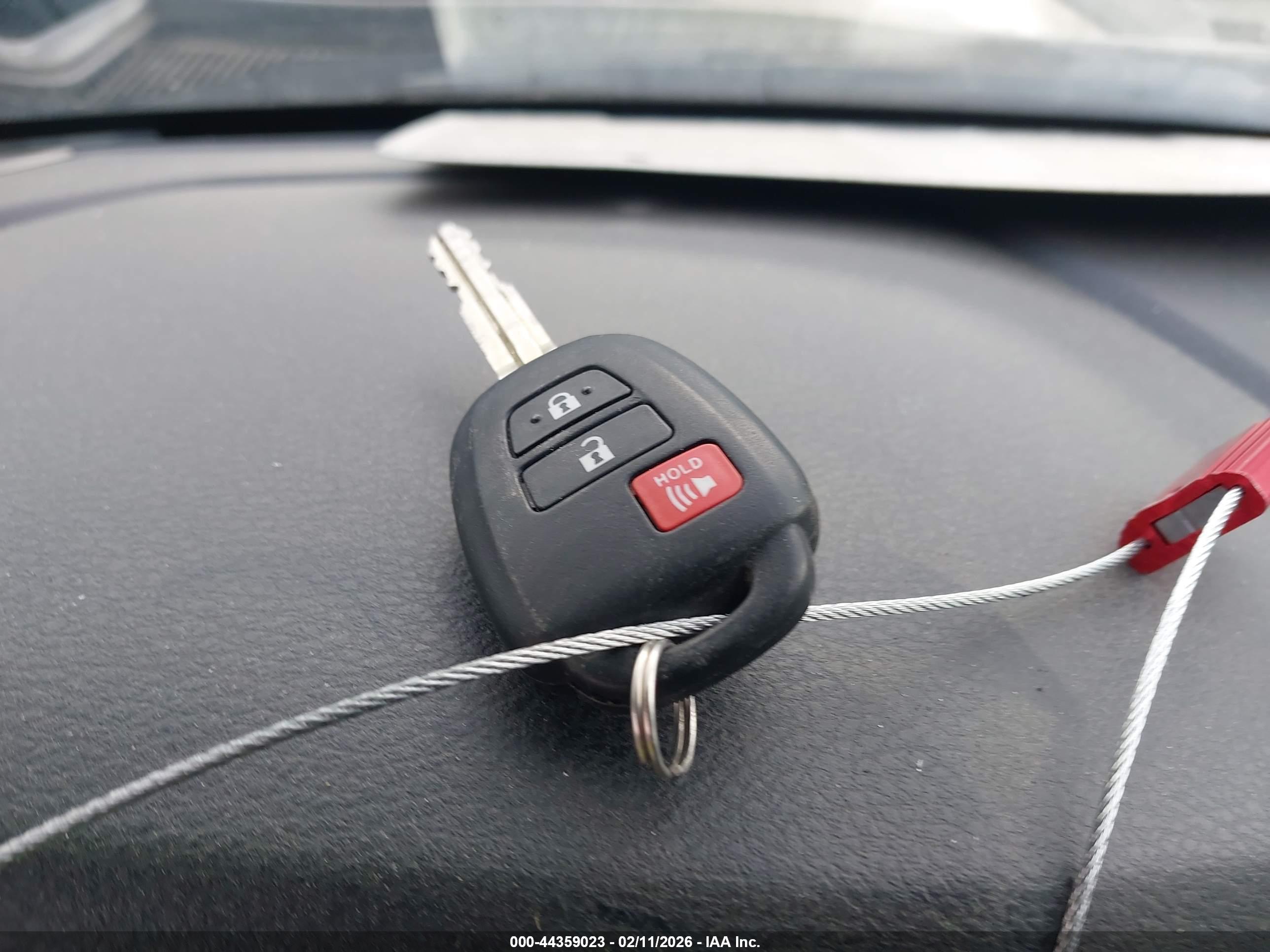 TOYOTA TACOMA image 11