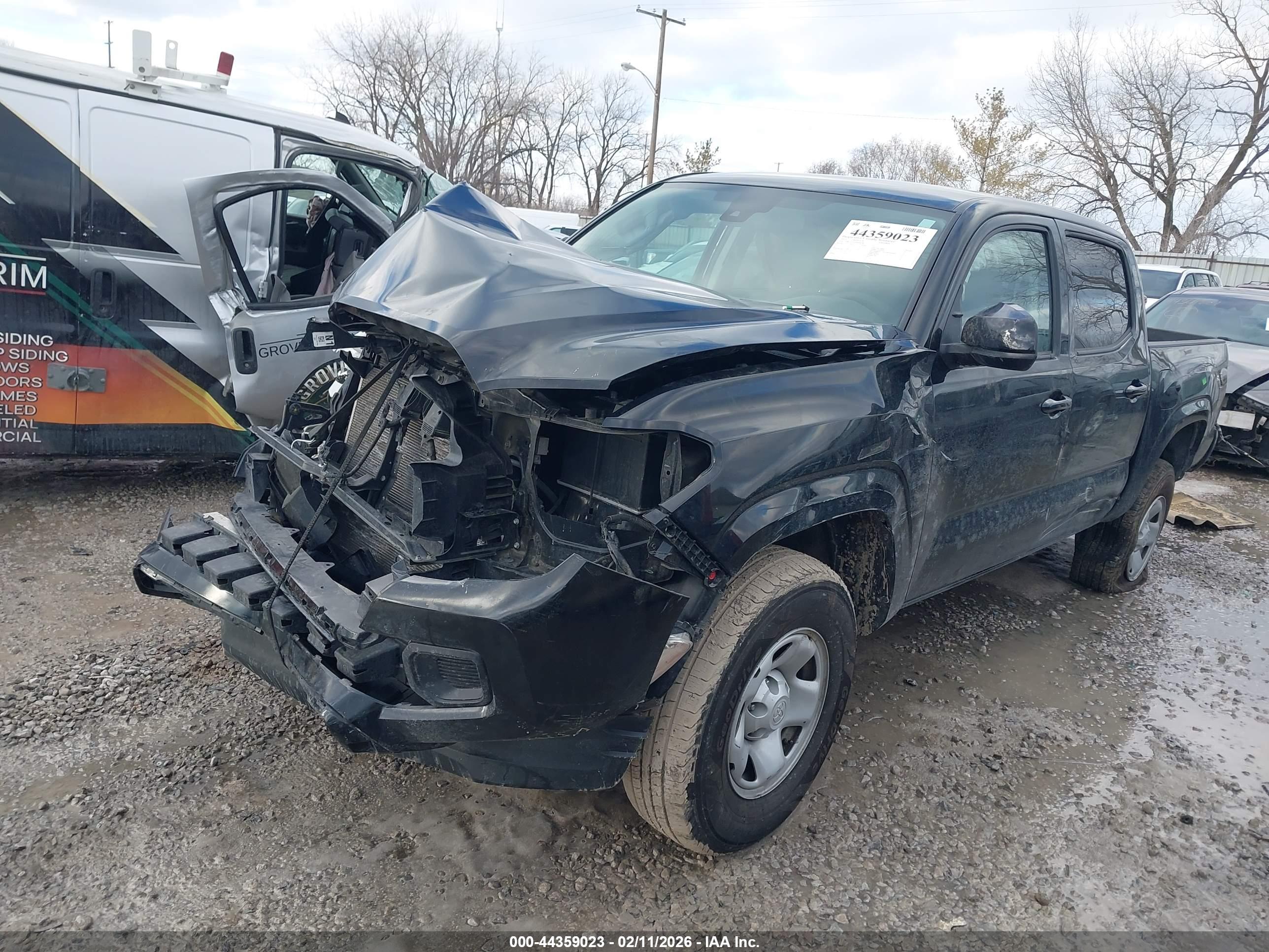 TOYOTA TACOMA image 2