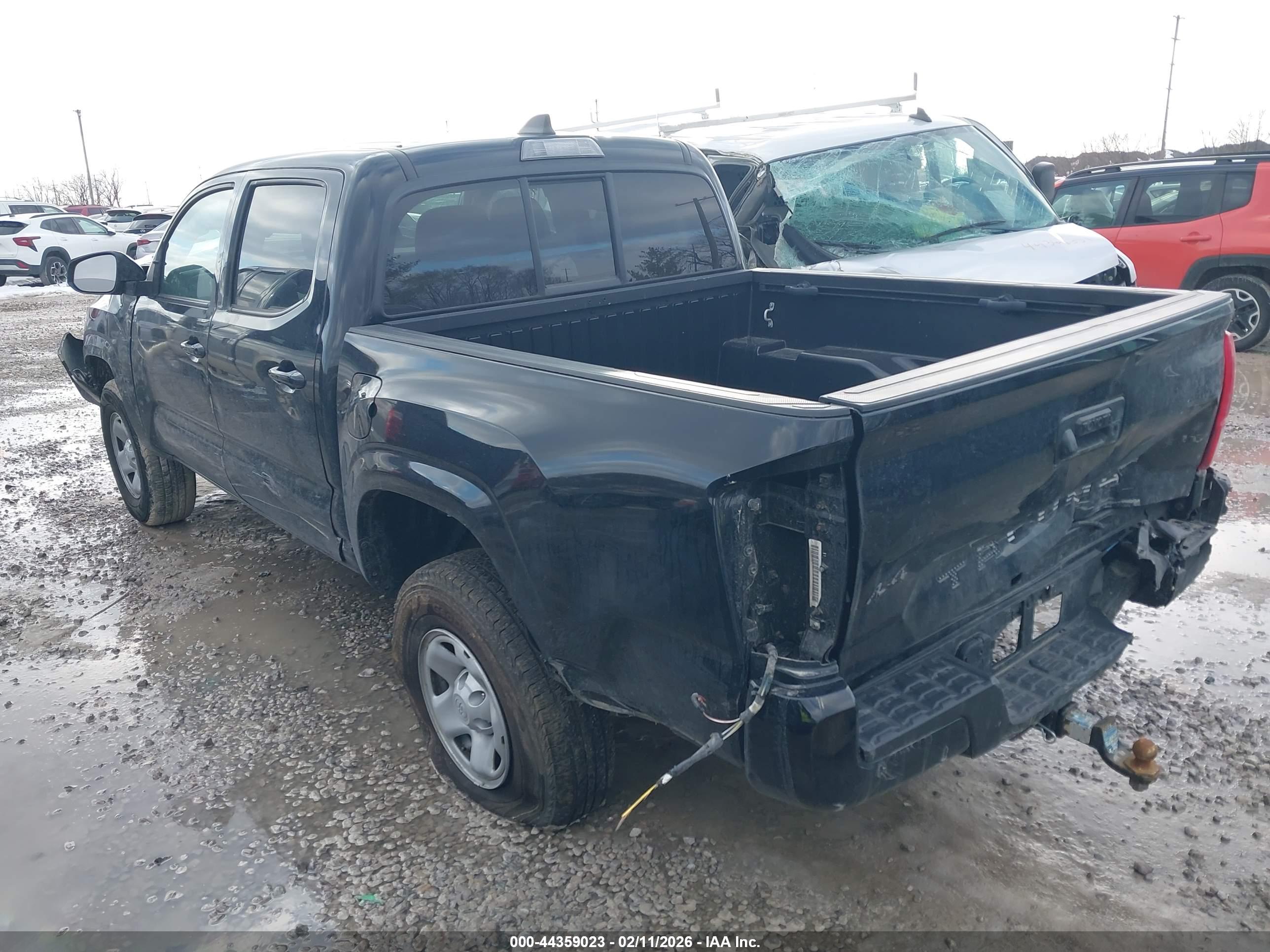 TOYOTA TACOMA image 3