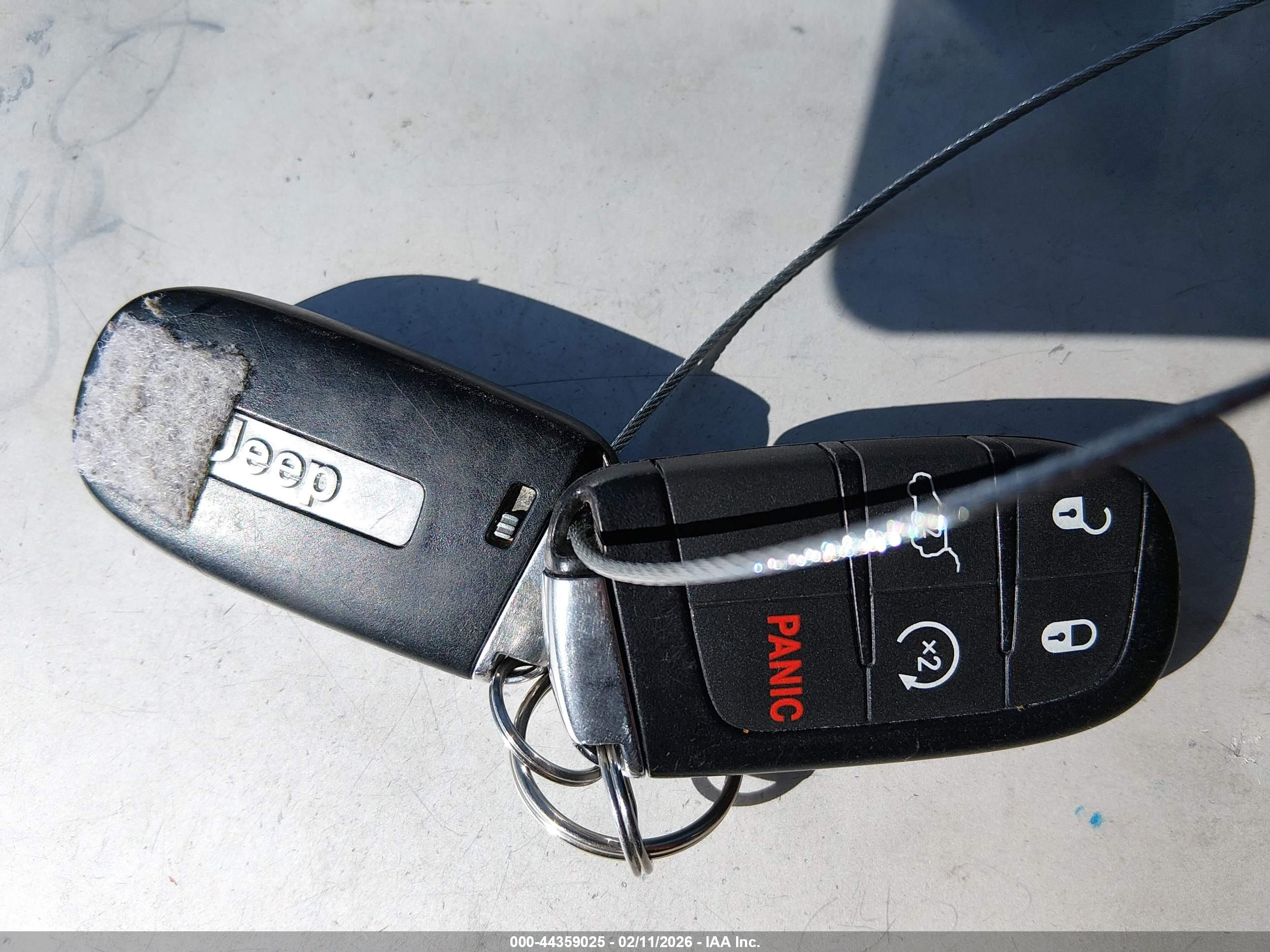 JEEP GRAND image 11
