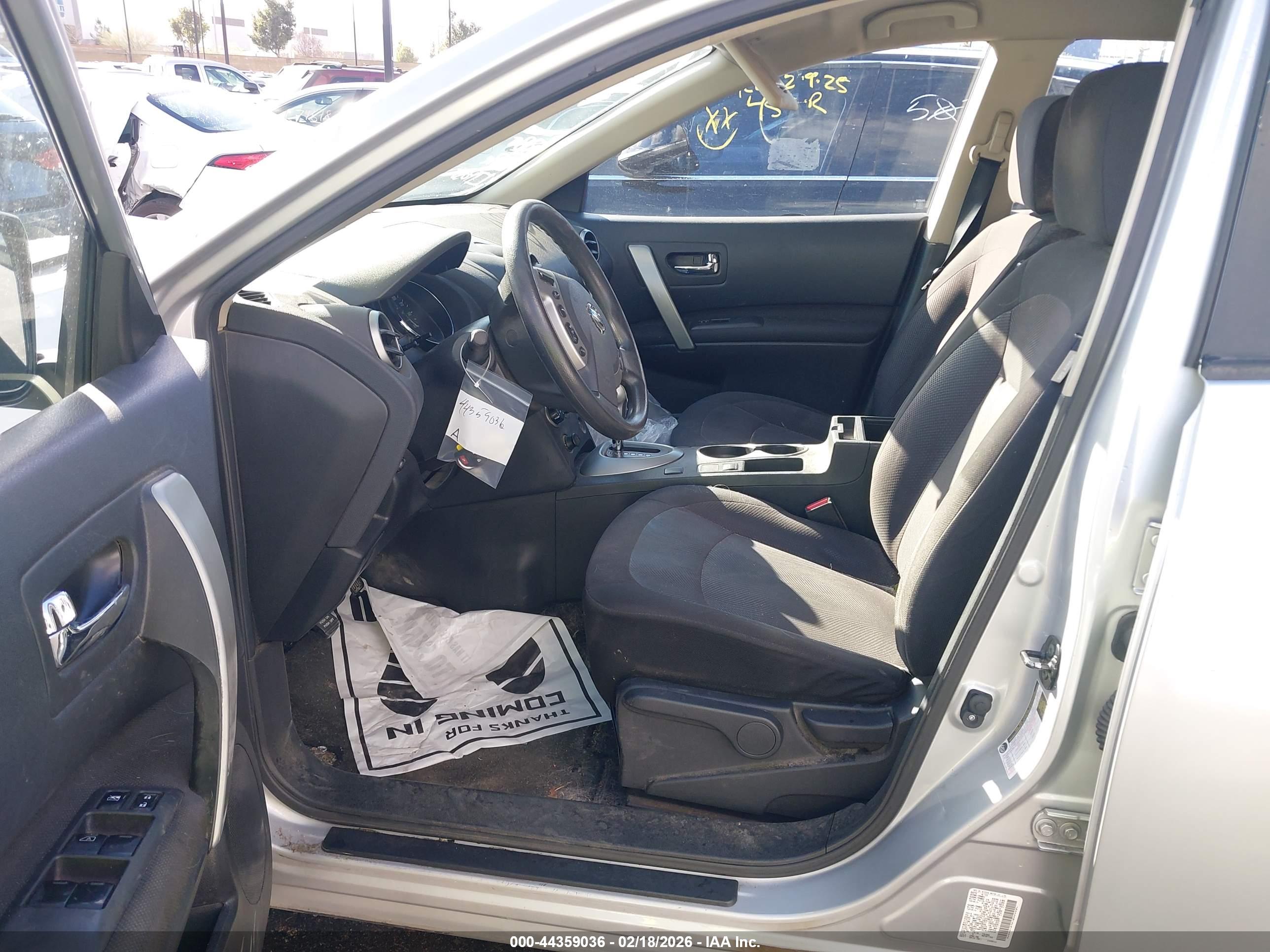 NISSAN ROGUE image 5