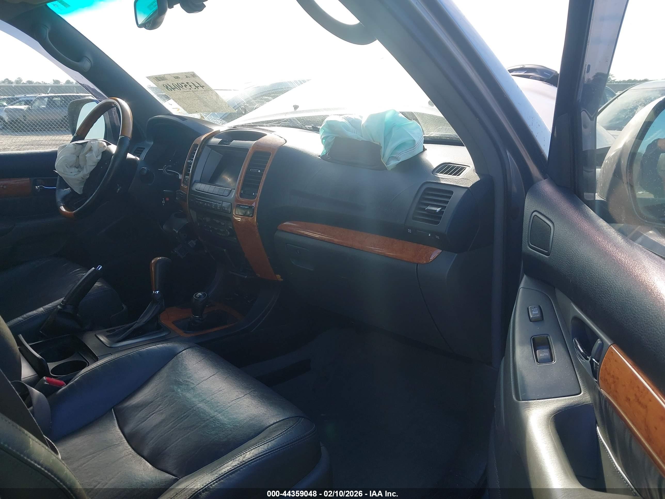 LEXUS GX image 5