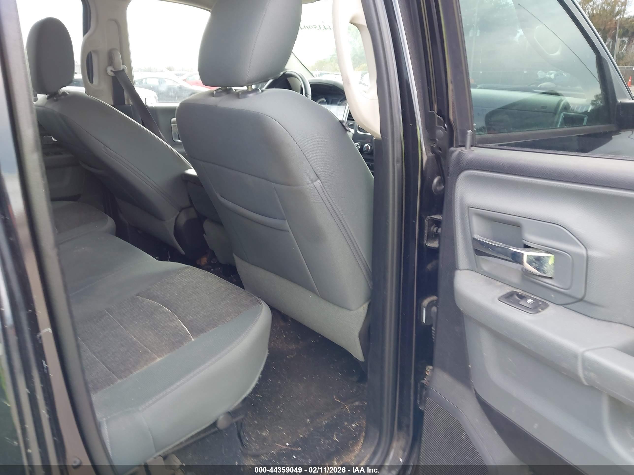 RAM 1500 image 8