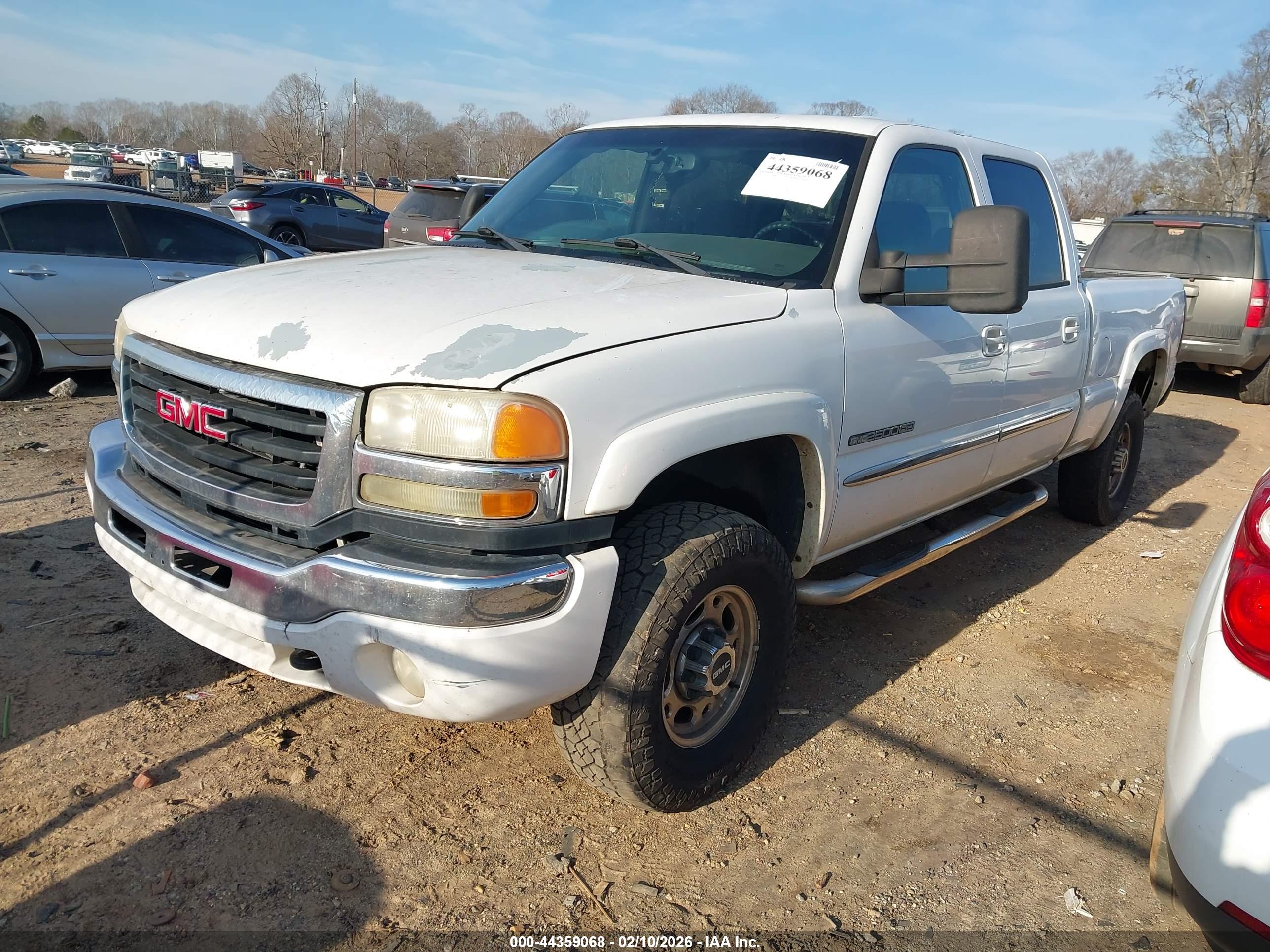 GMC SIERRA image 2