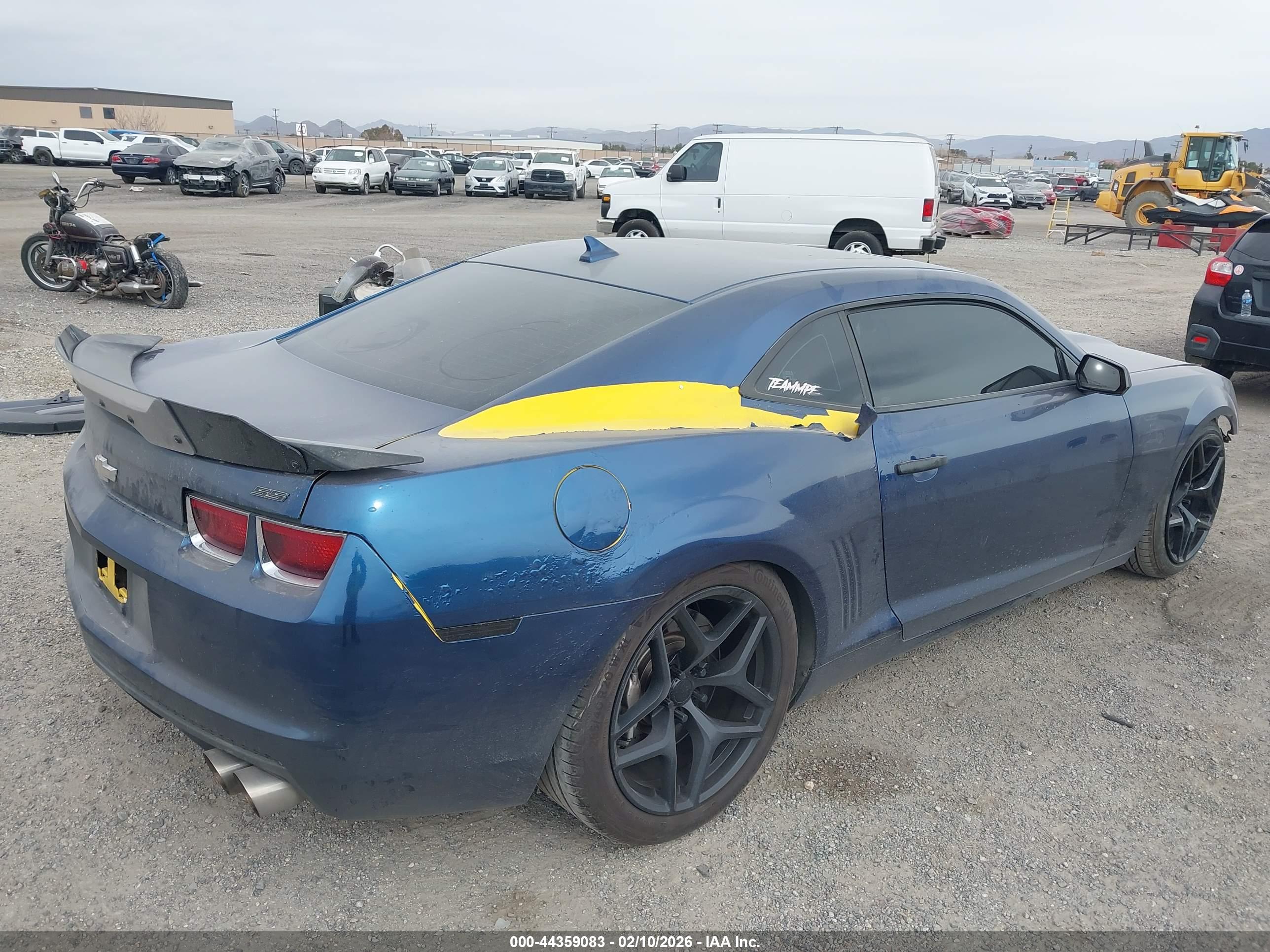 CHEVROLET CAMARO image 4