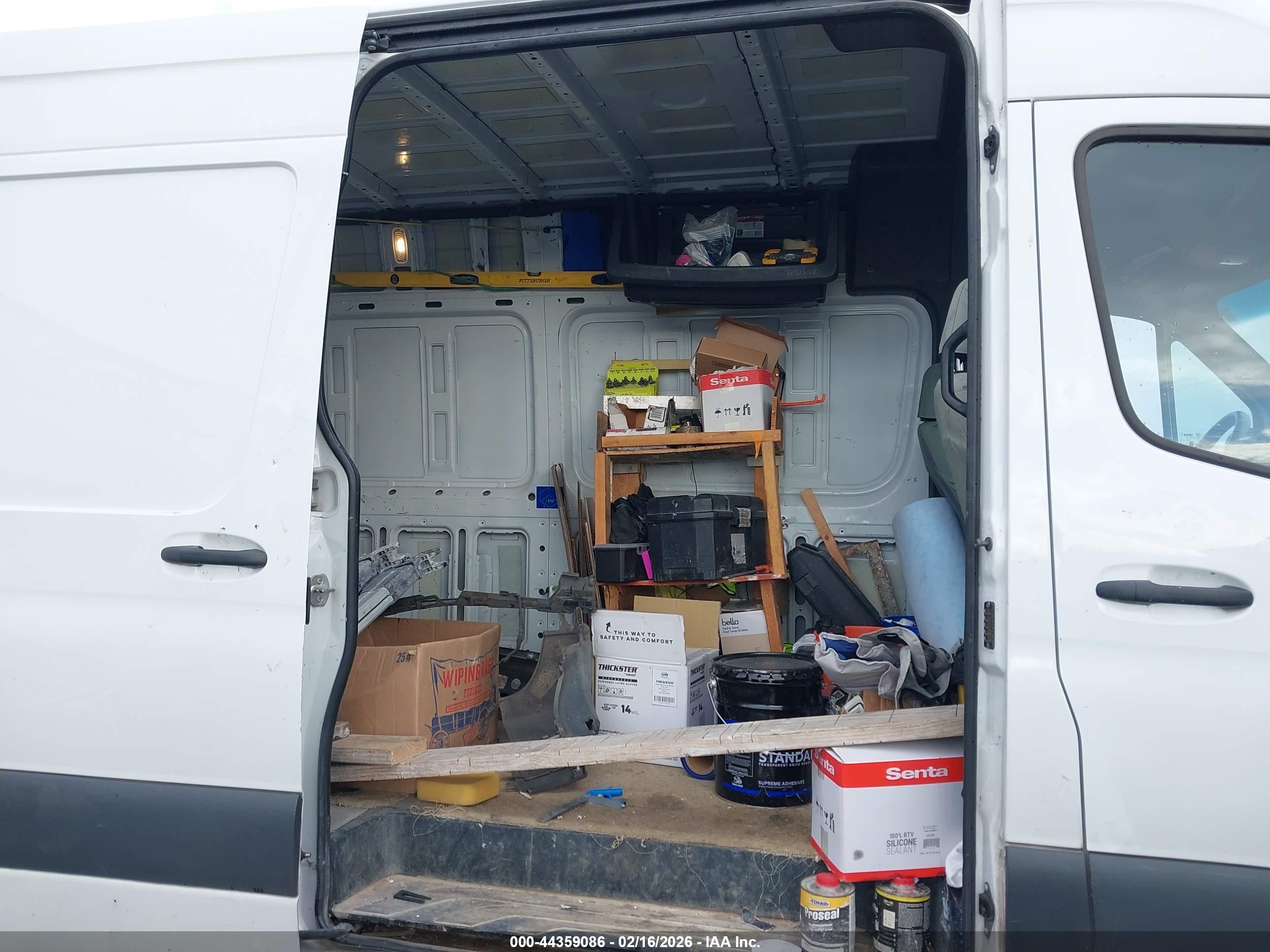 MERCEDES-BENZ SPRINTER image 8