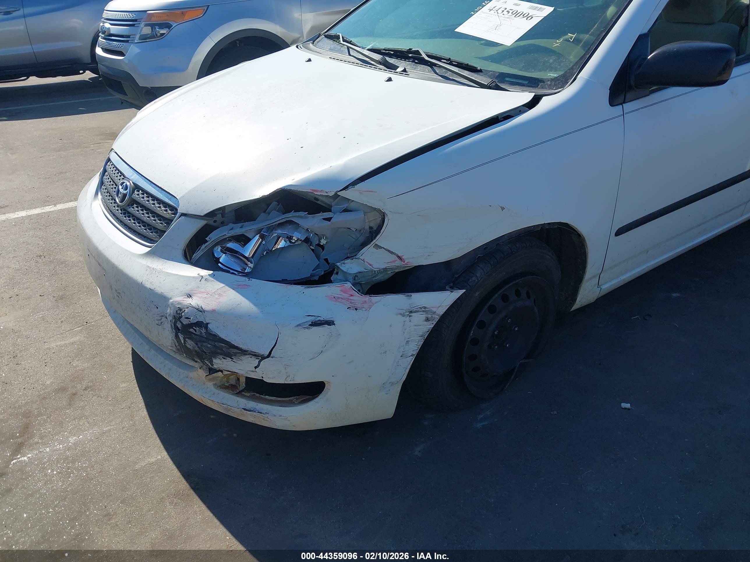 TOYOTA COROLLA image 6