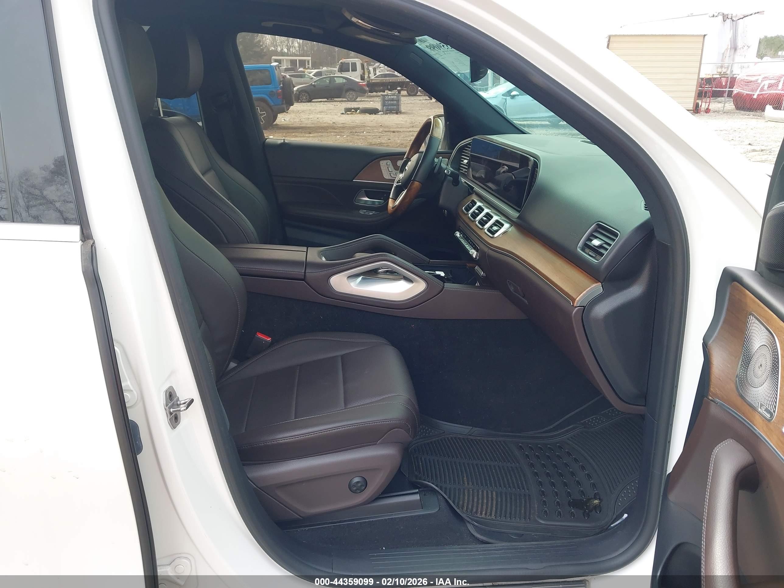 MERCEDES-BENZ GLE image 5