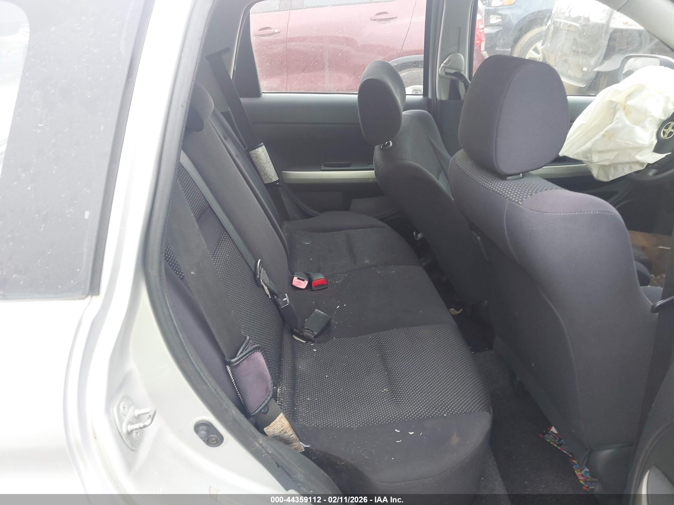 SCION XA image 8