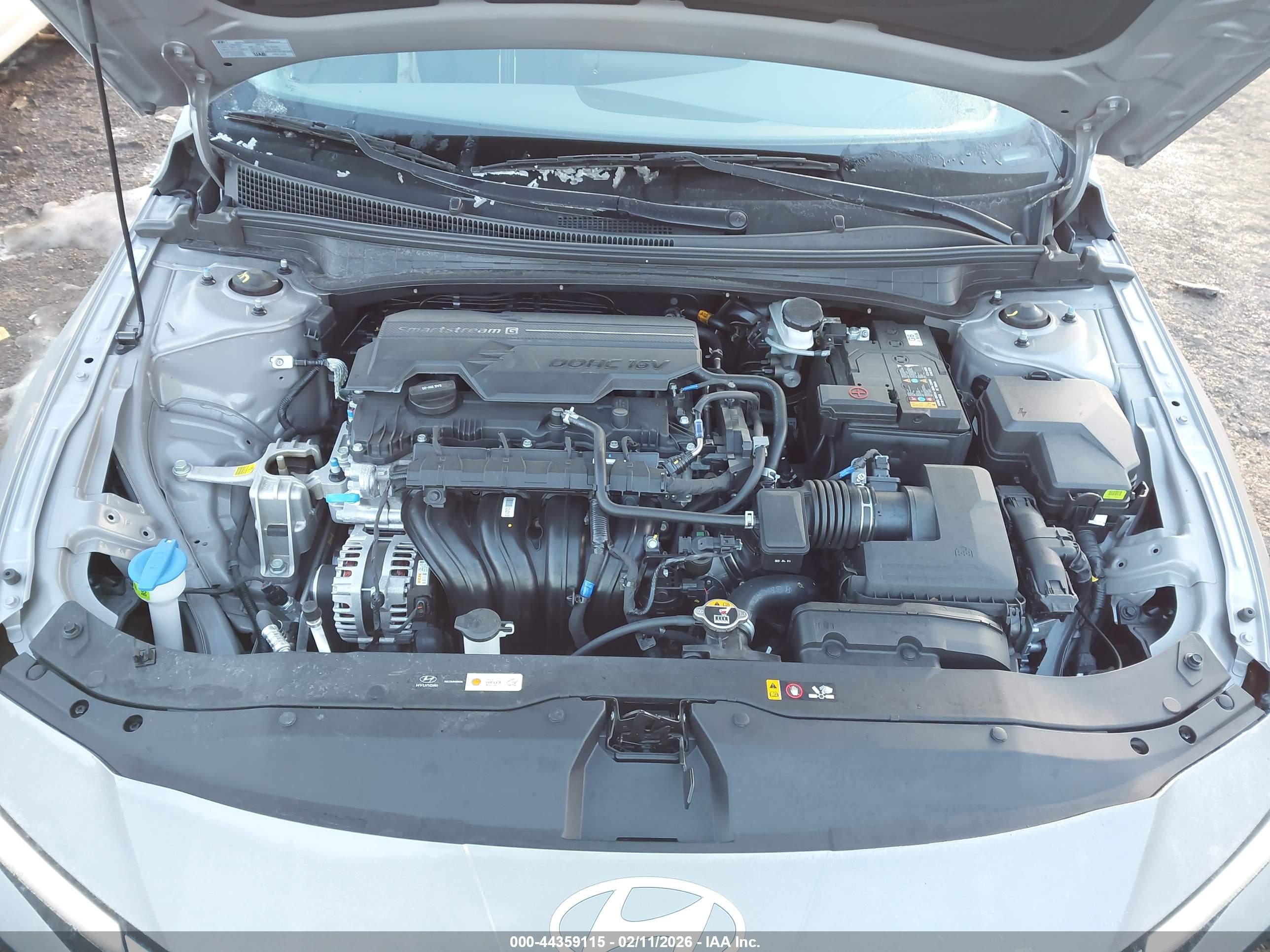 HYUNDAI ELANTRA image 10