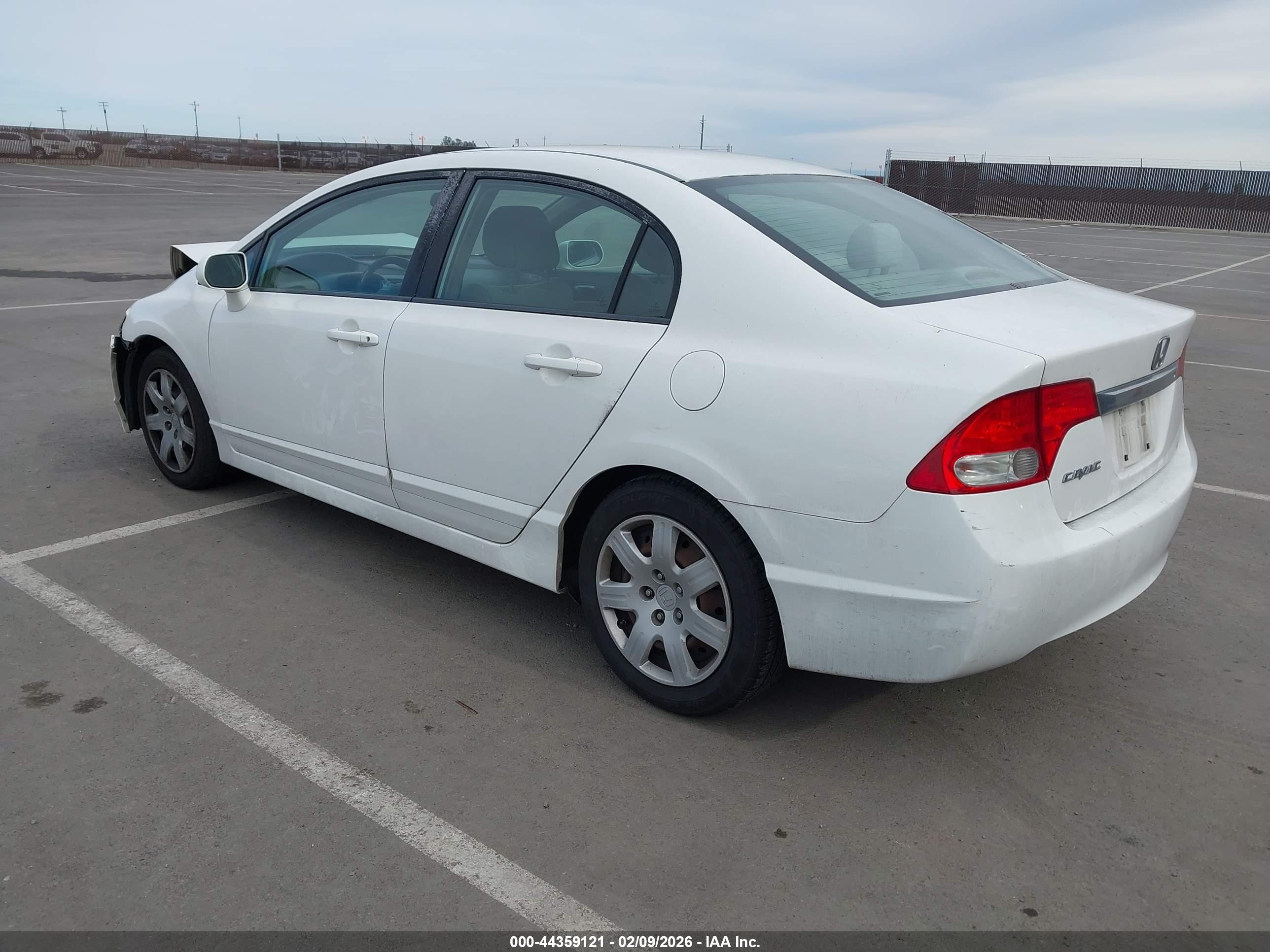 HONDA CIVIC image 3