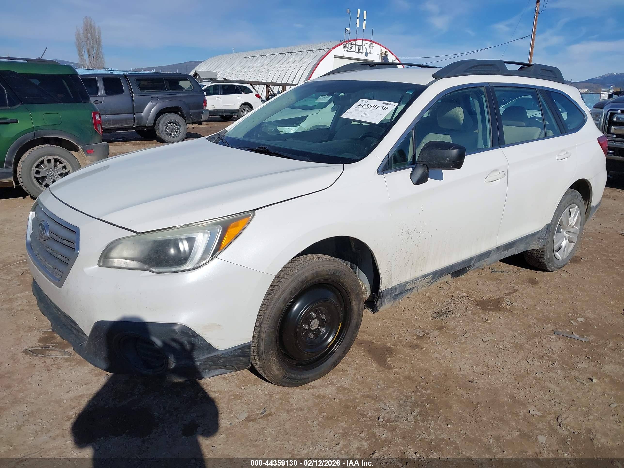 SUBARU OUTBACK image 2