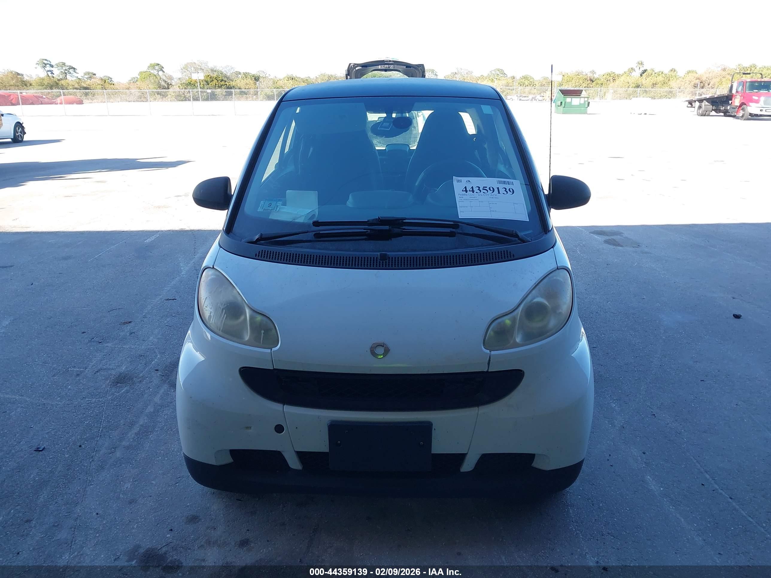 SMART FORTWO image 6