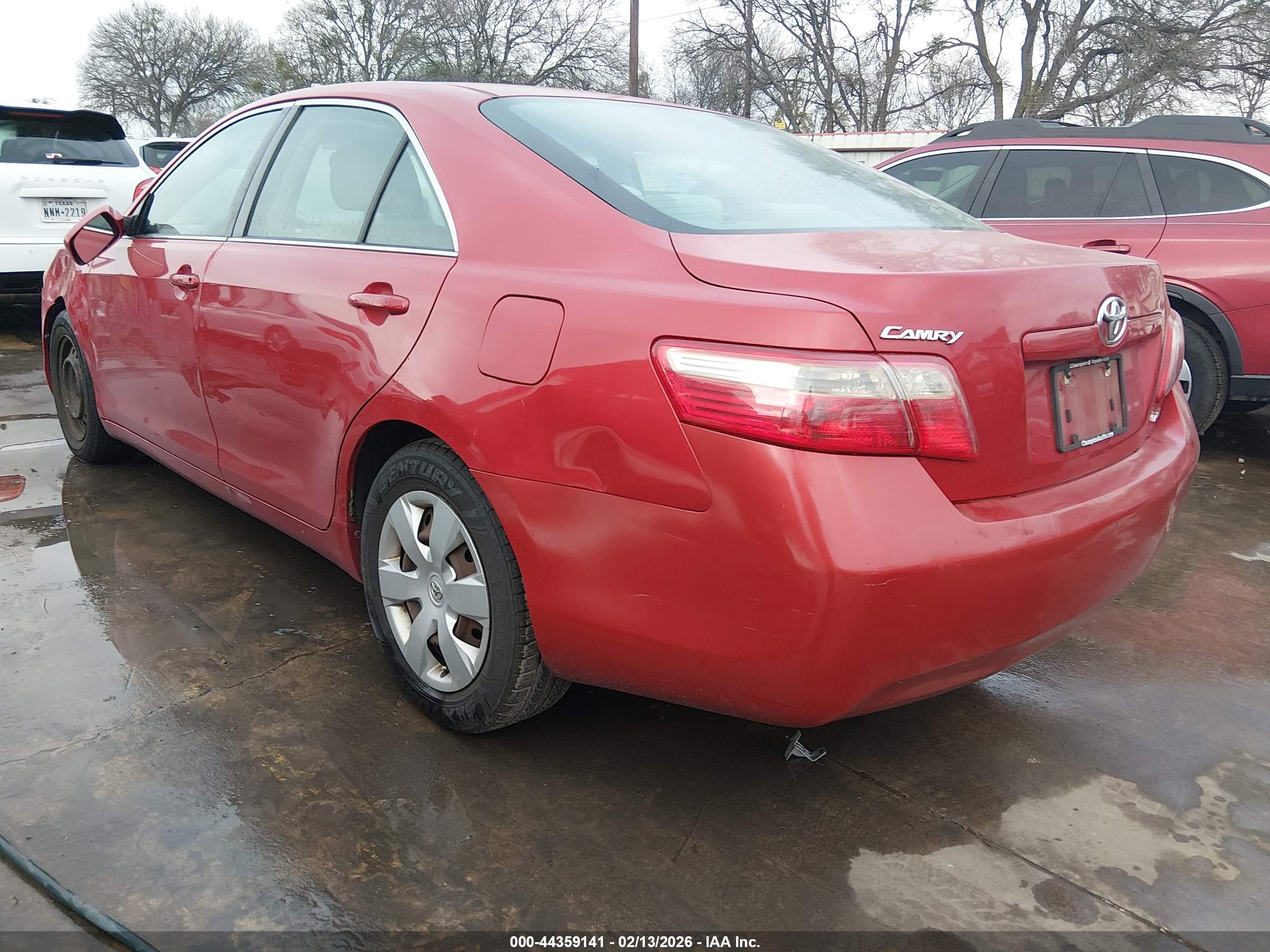 TOYOTA CAMRY image 3