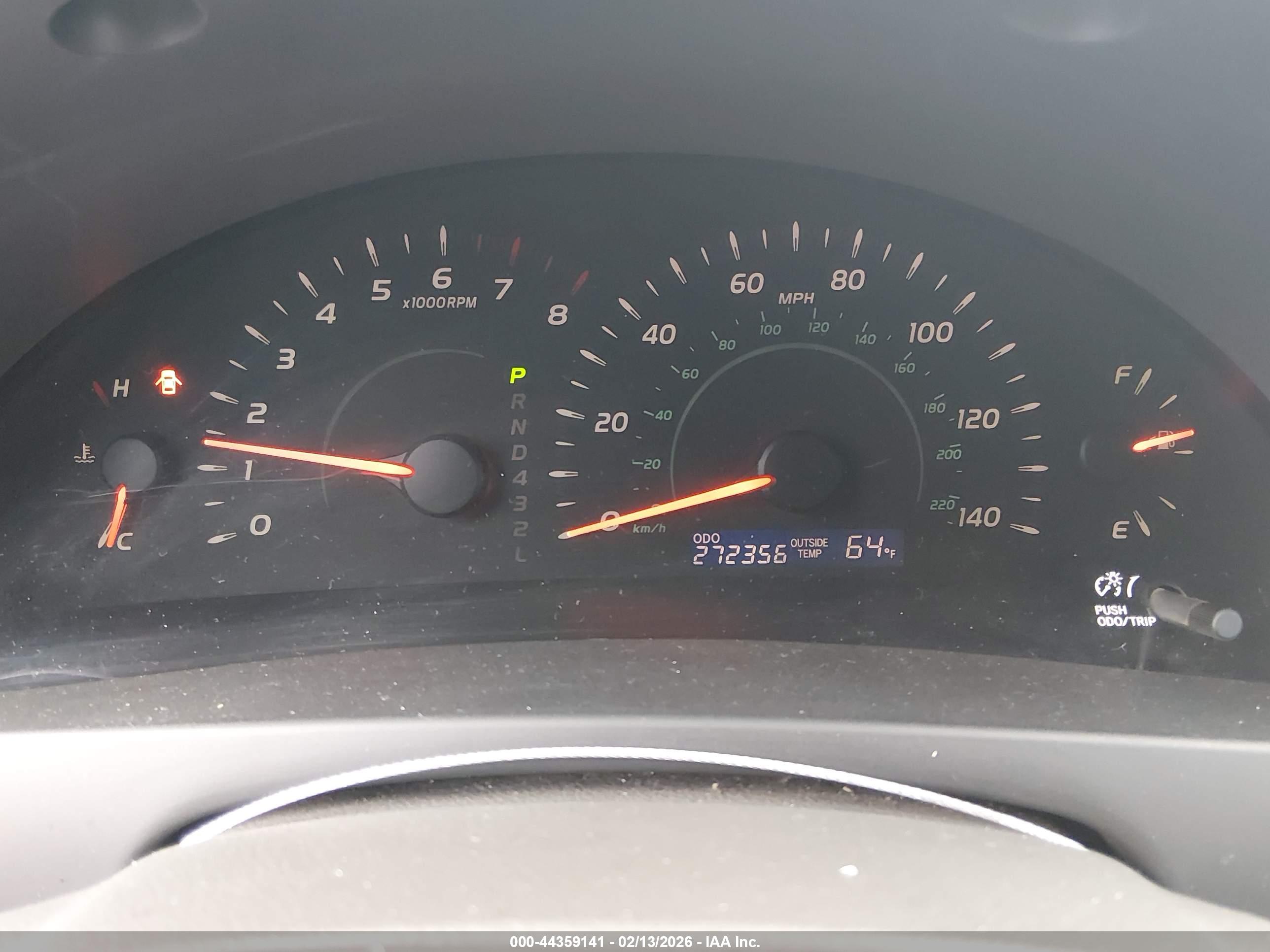 TOYOTA CAMRY image 7