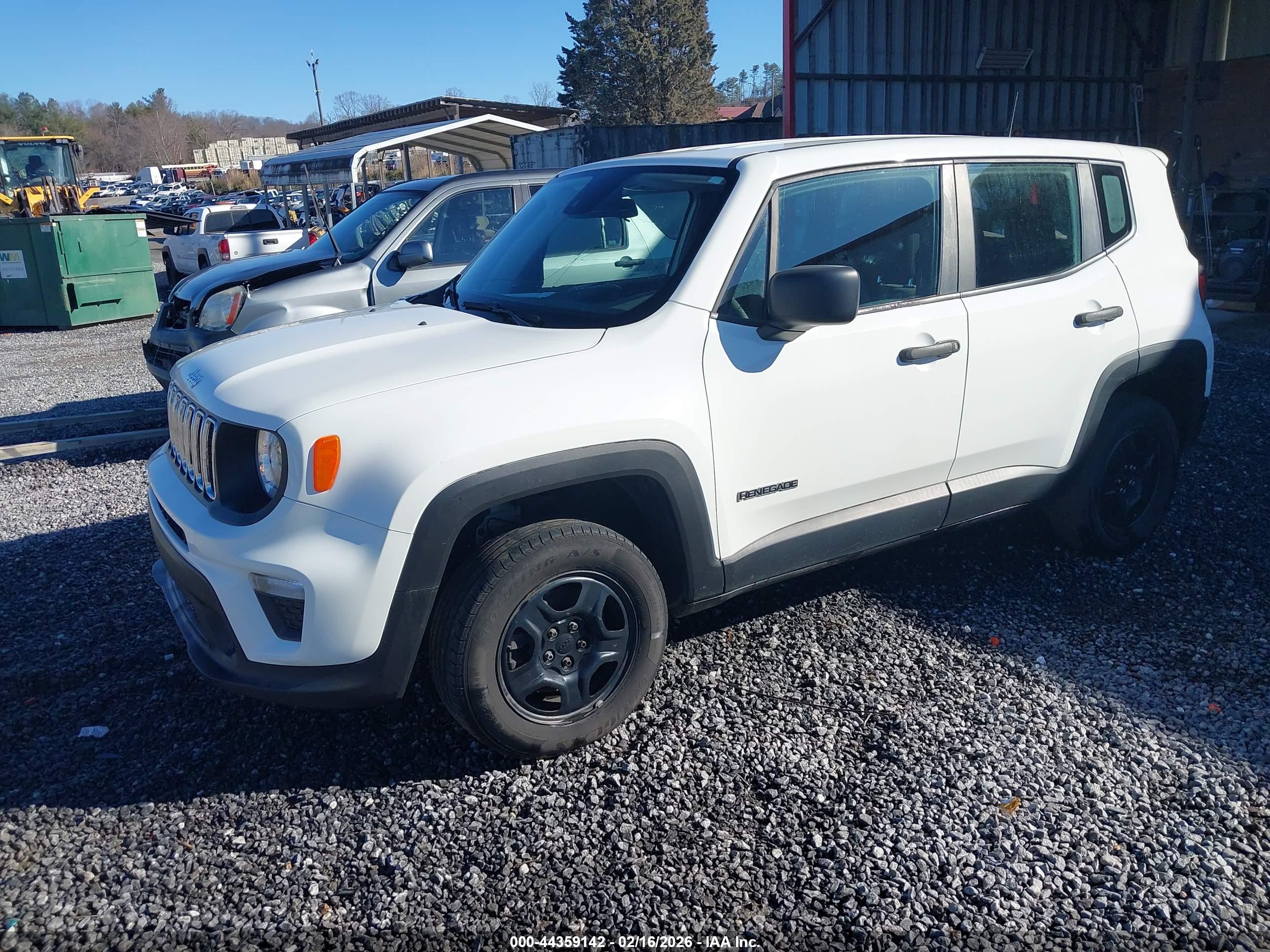 JEEP RENEGADE image 2