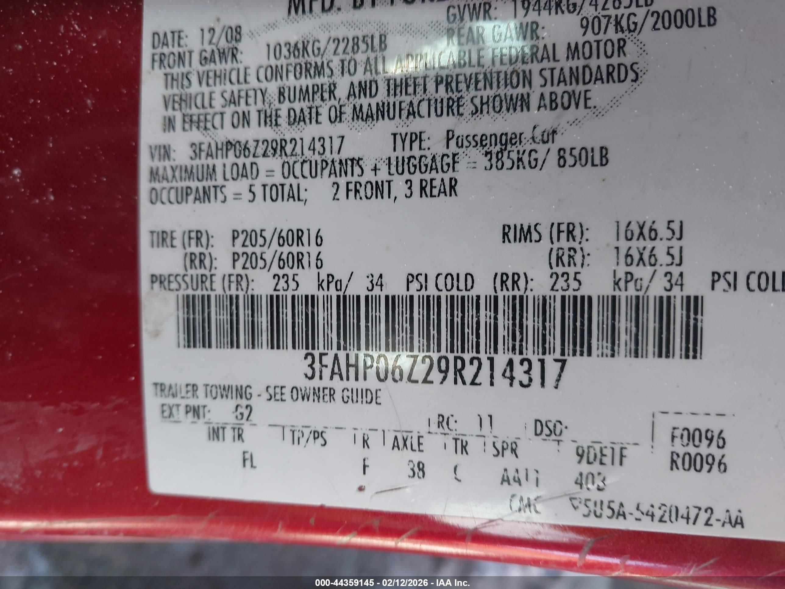 FORD FUSION image 9