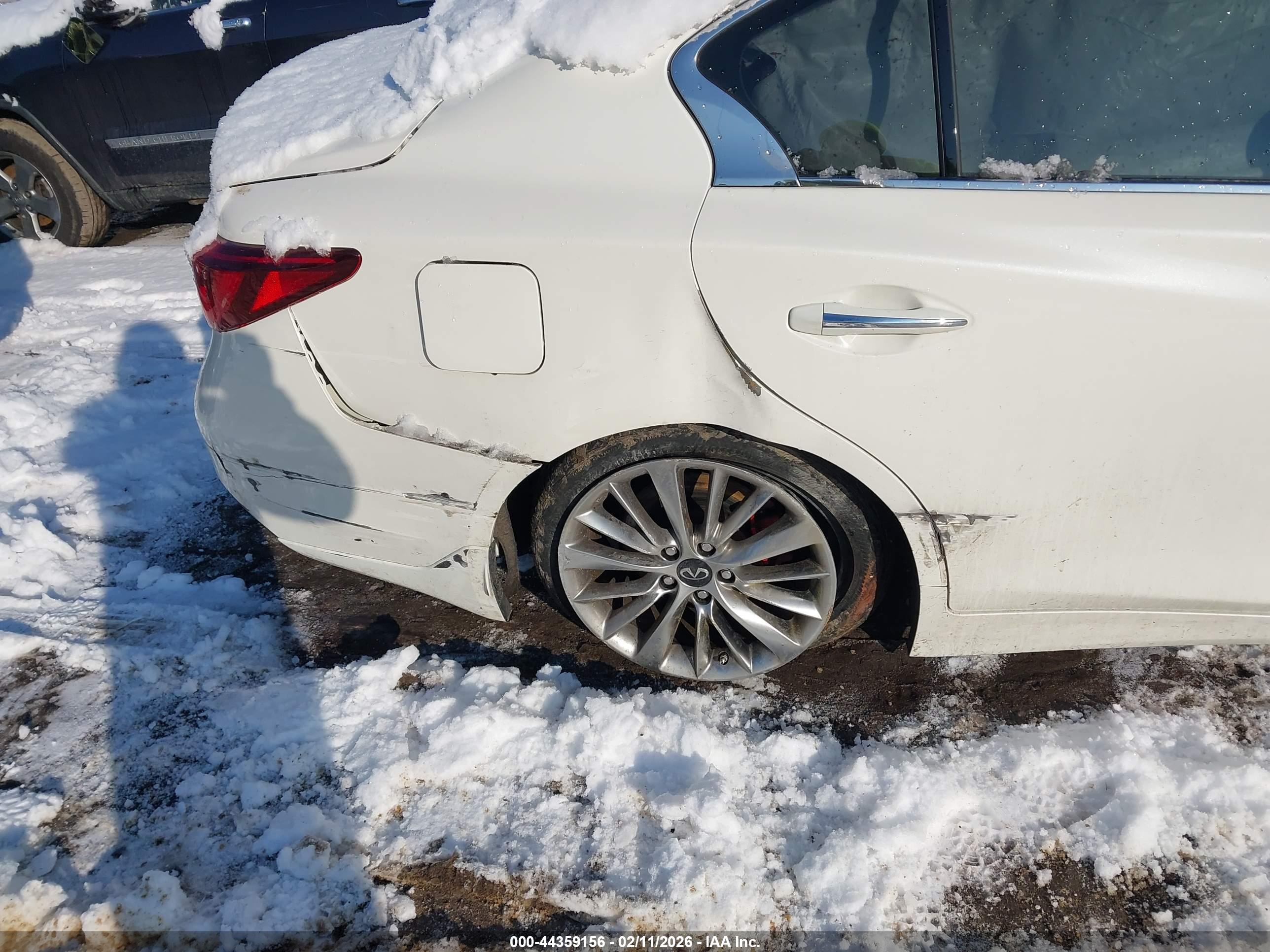 INFINITI Q50 image 6