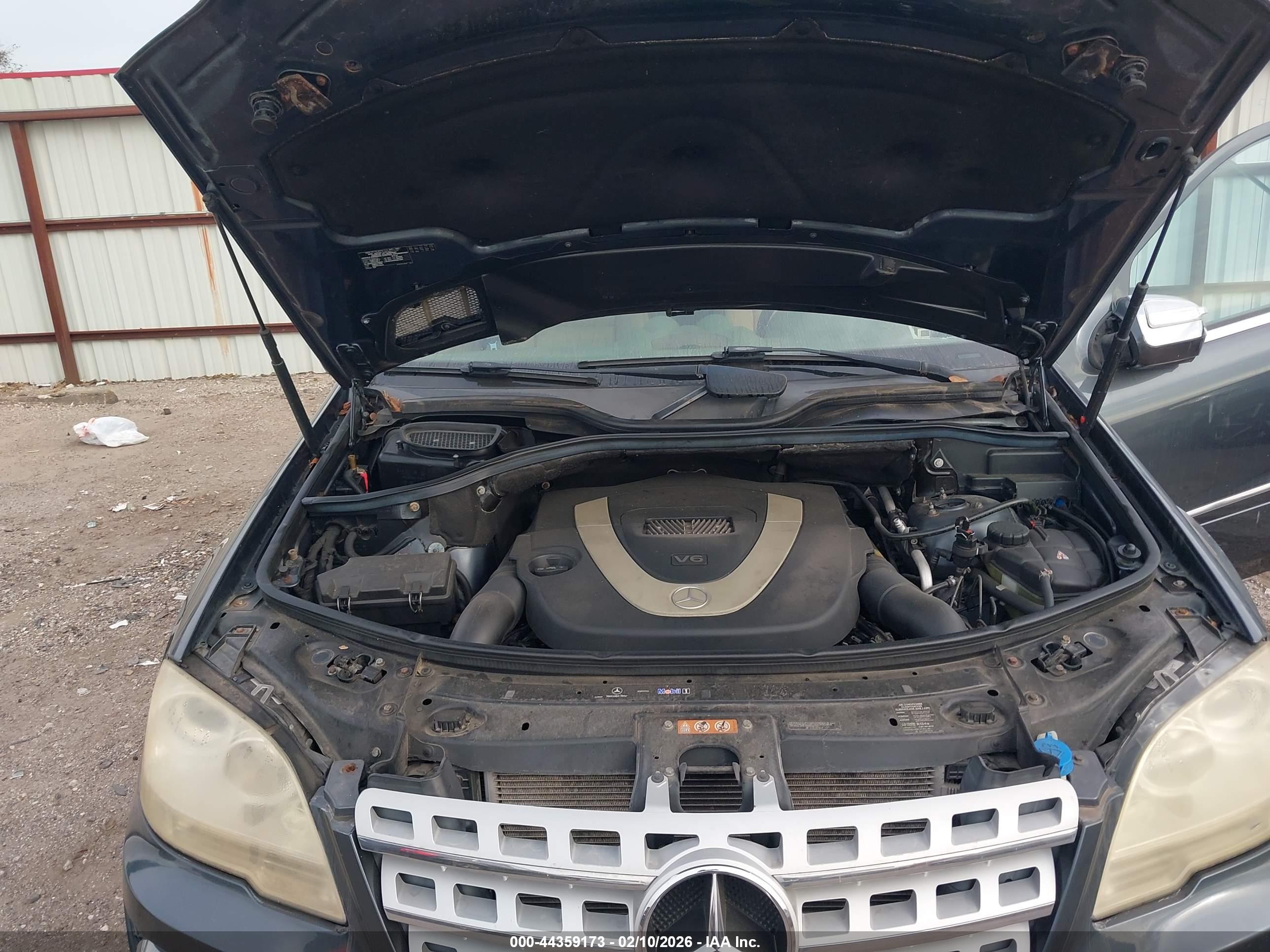MERCEDES-BENZ ML image 10