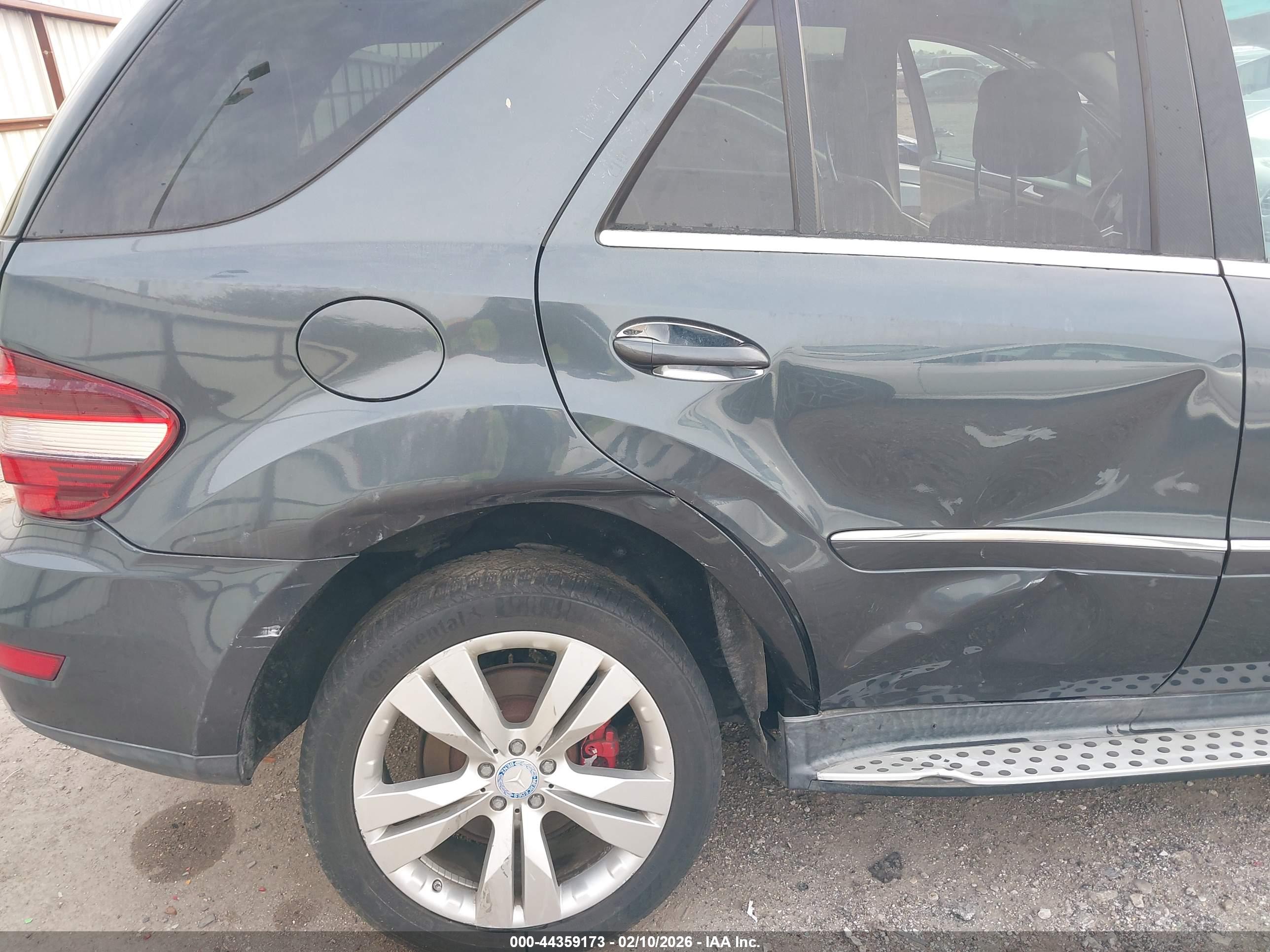 MERCEDES-BENZ ML image 6