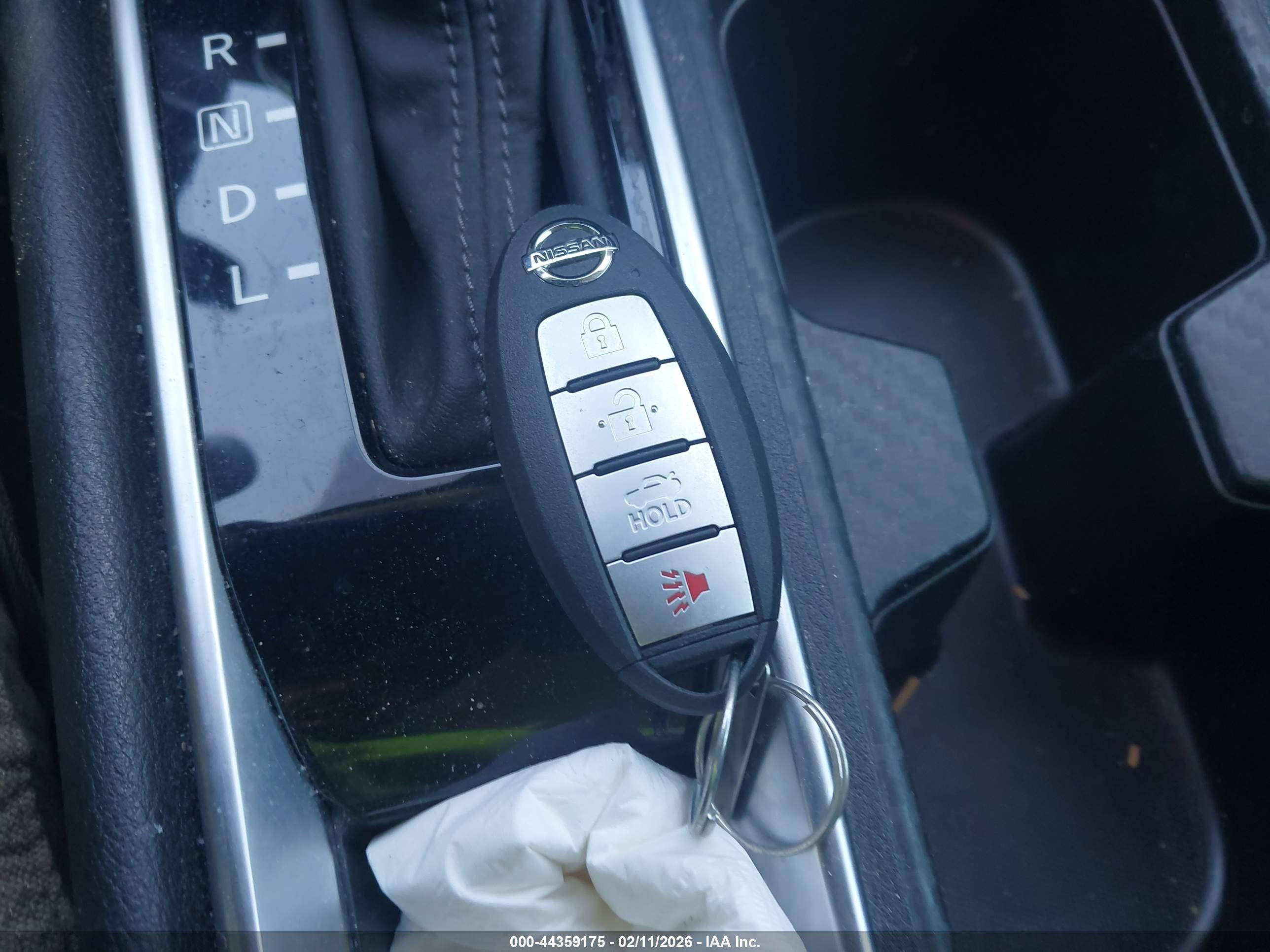 NISSAN SENTRA image 11