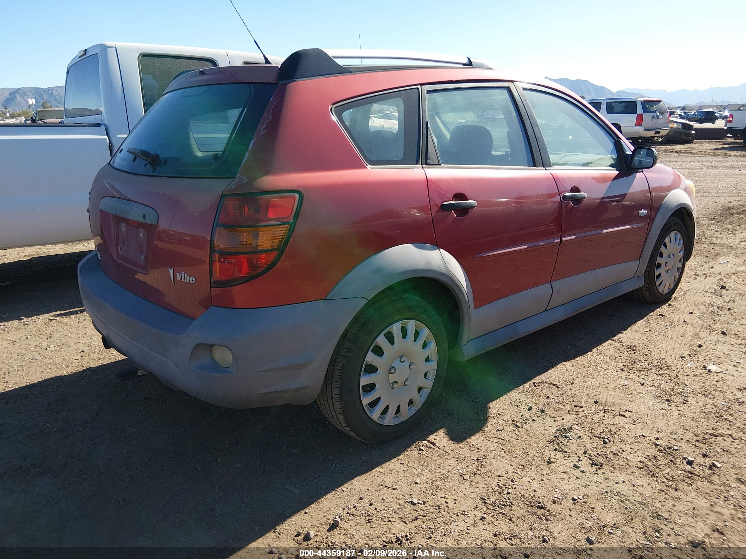 PONTIAC VIBE image 4
