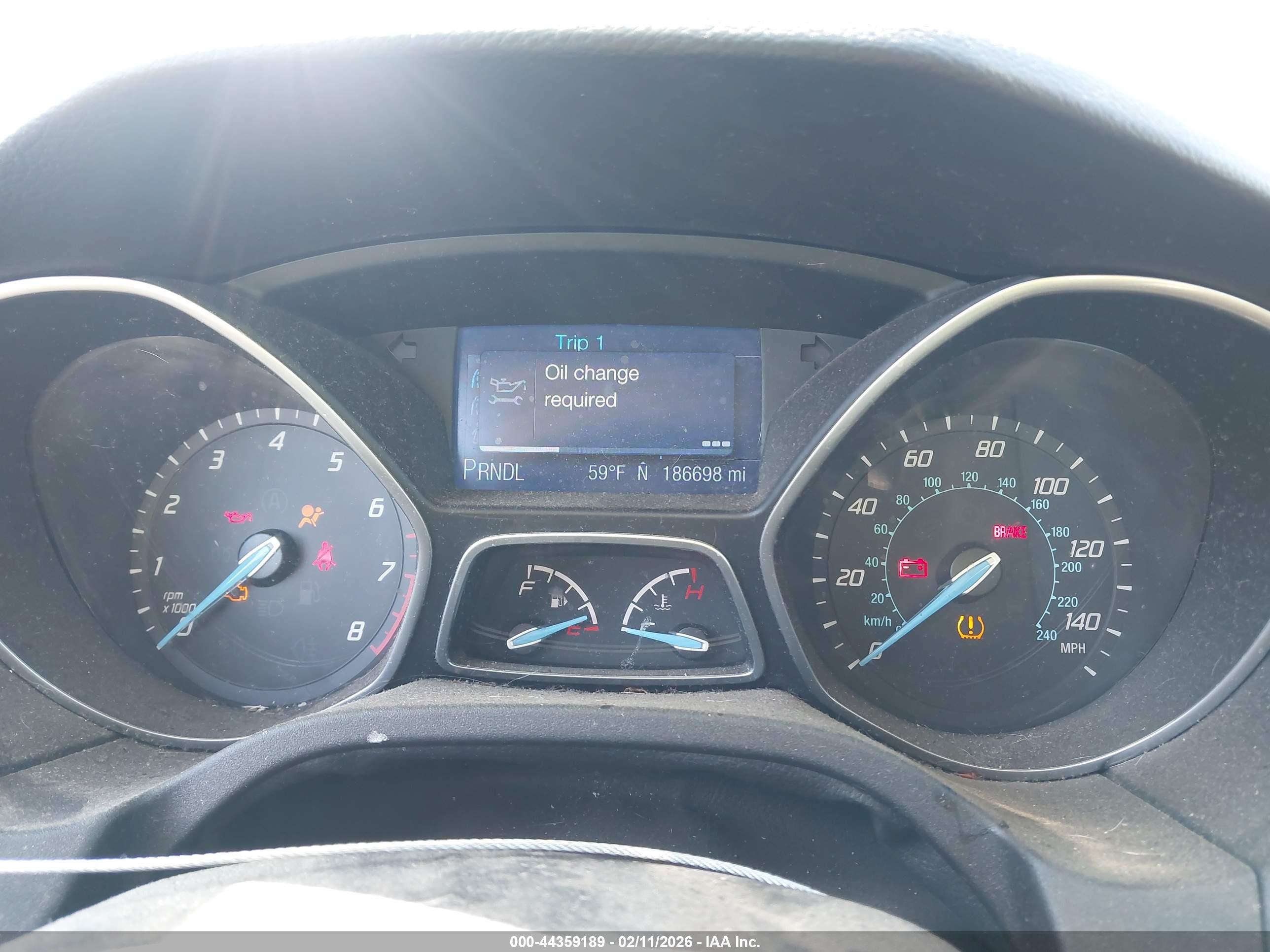 FORD FOCUS image 7