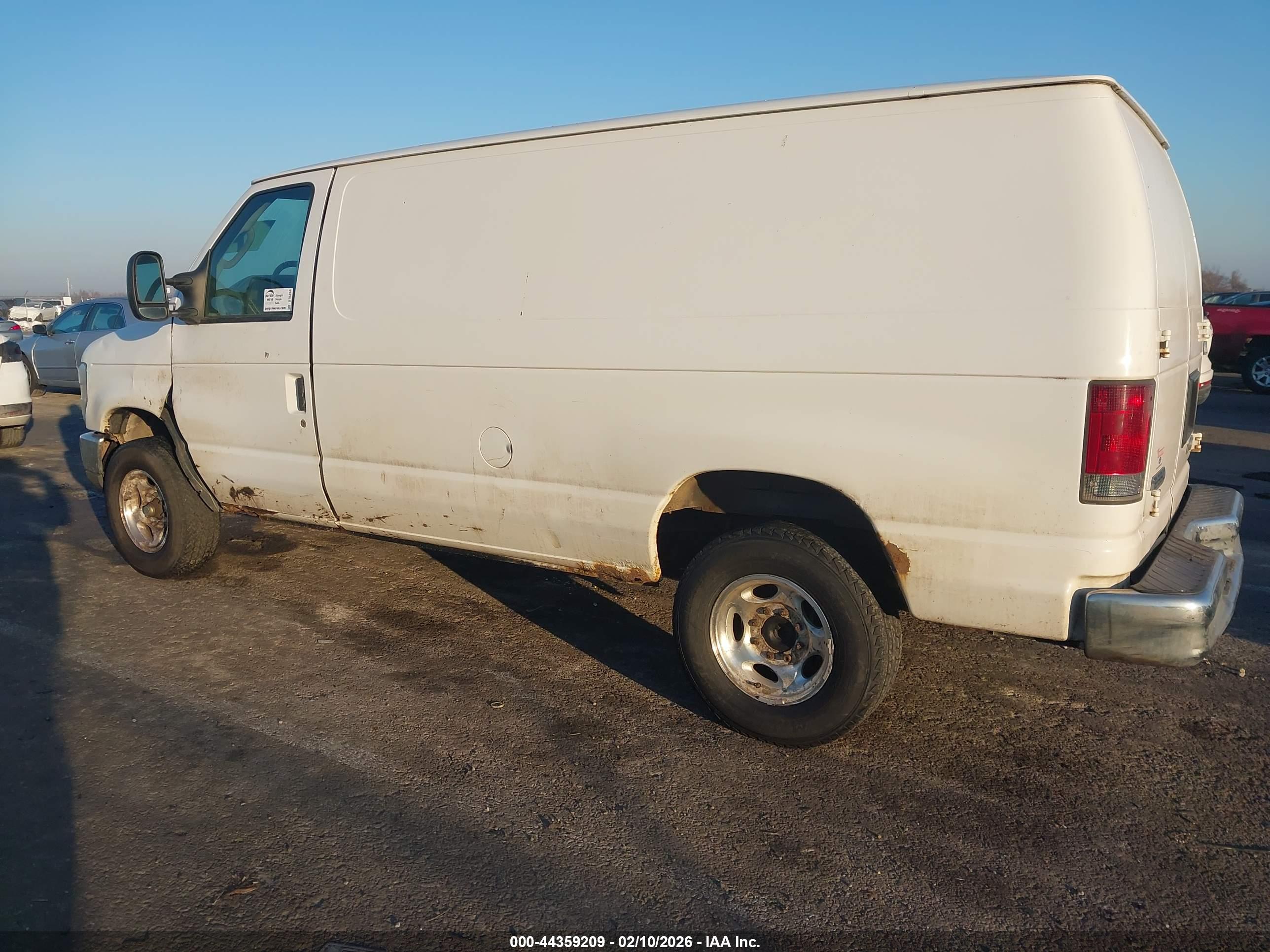 FORD ECONOLINE image 3