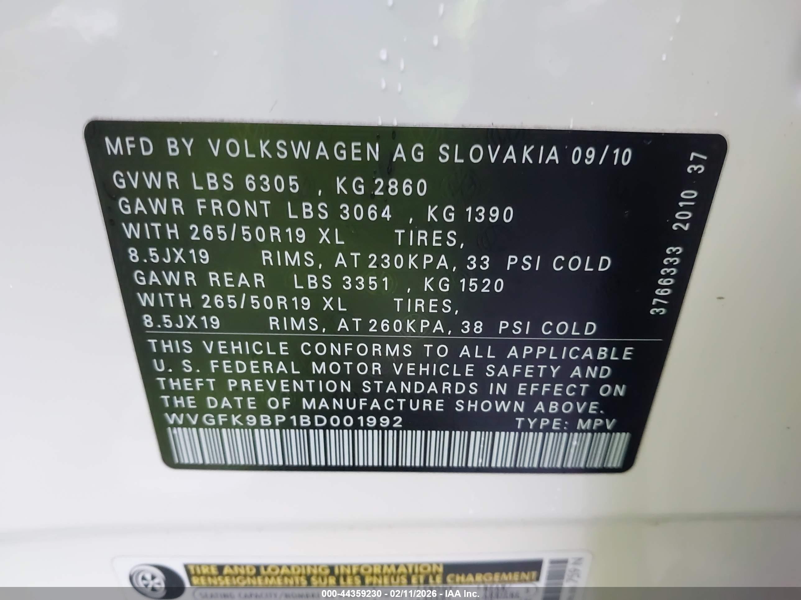 VOLKSWAGEN TOUAREG image 9