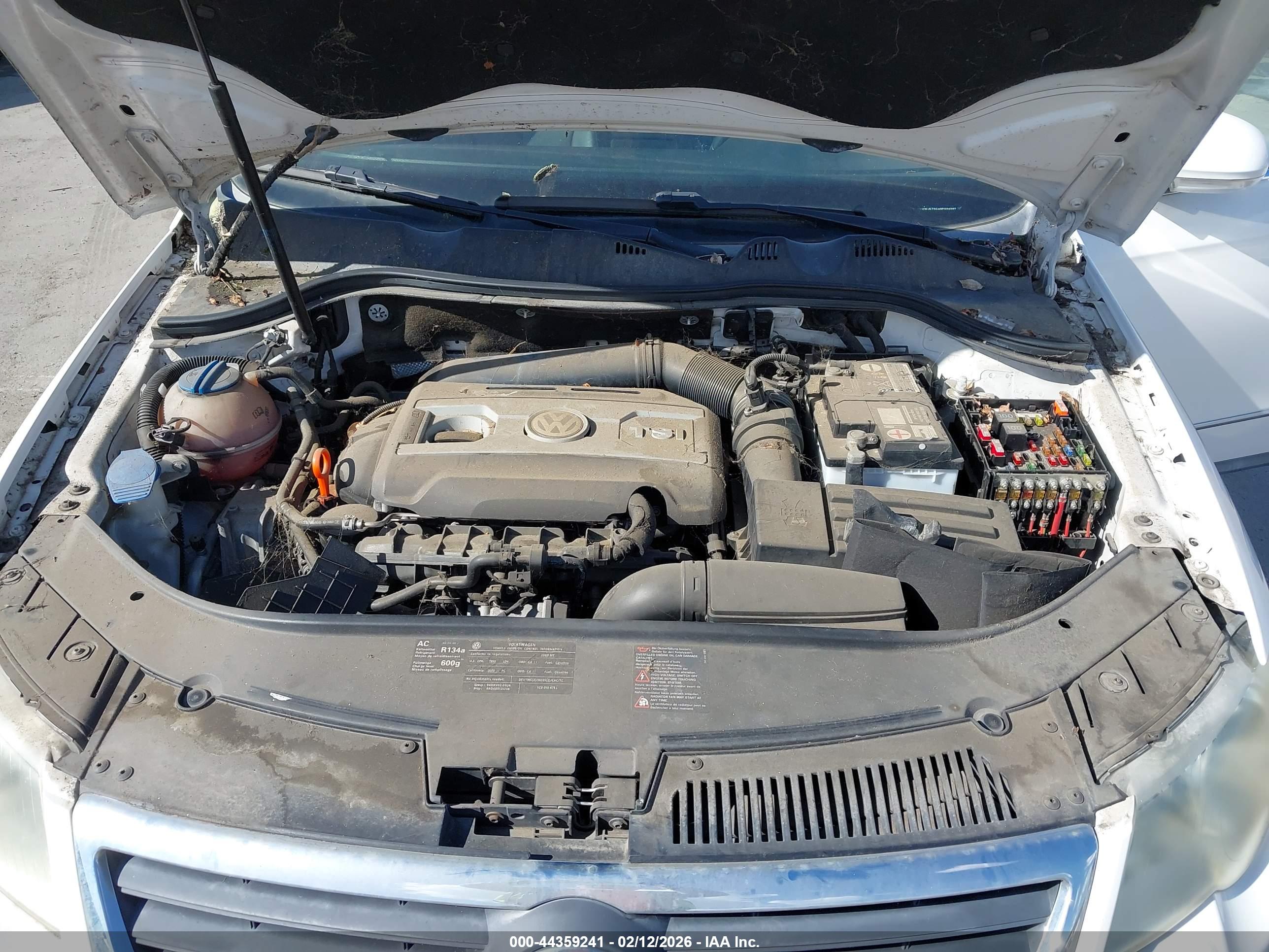 VOLKSWAGEN PASSAT image 10