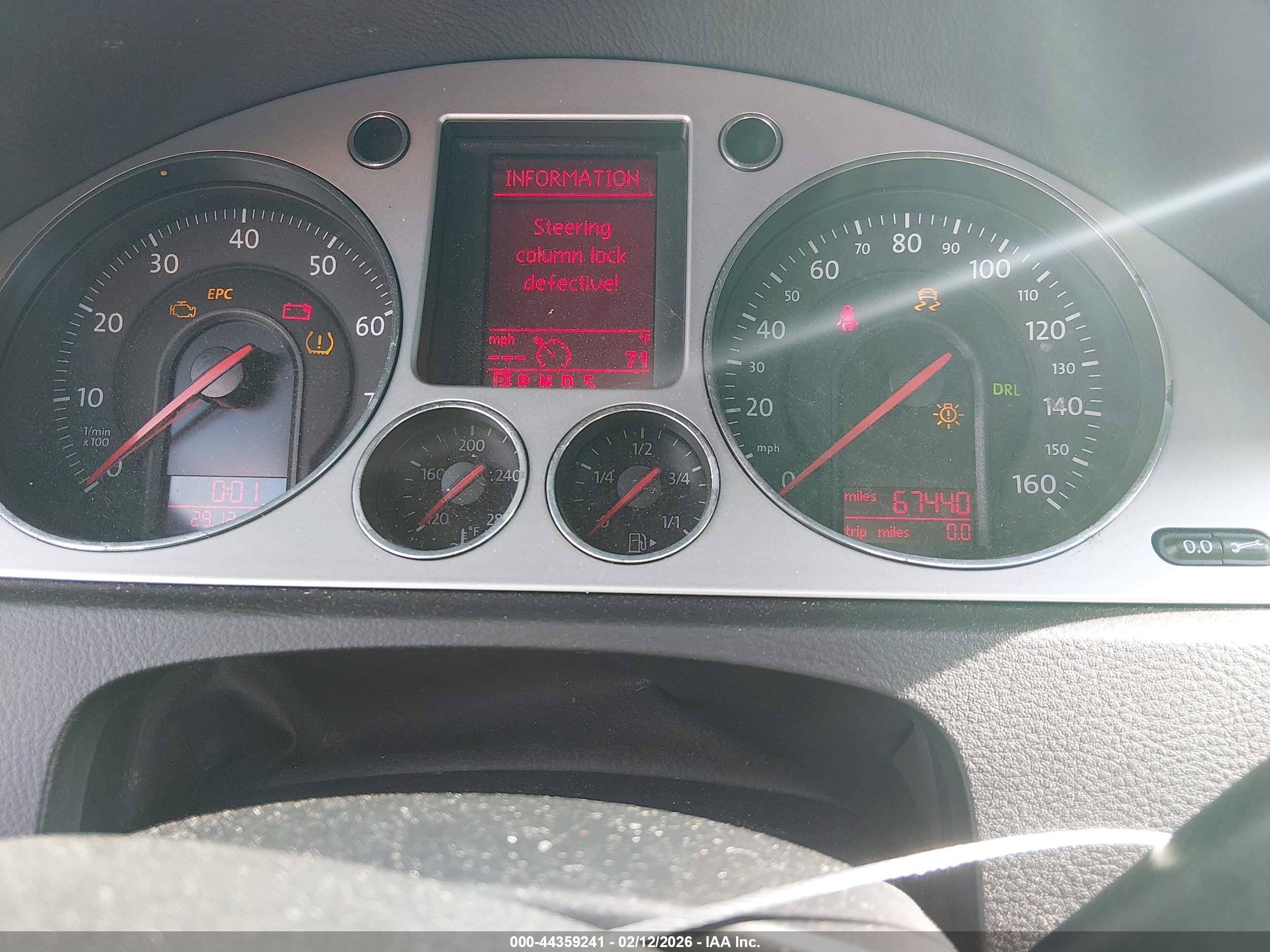 VOLKSWAGEN PASSAT image 7