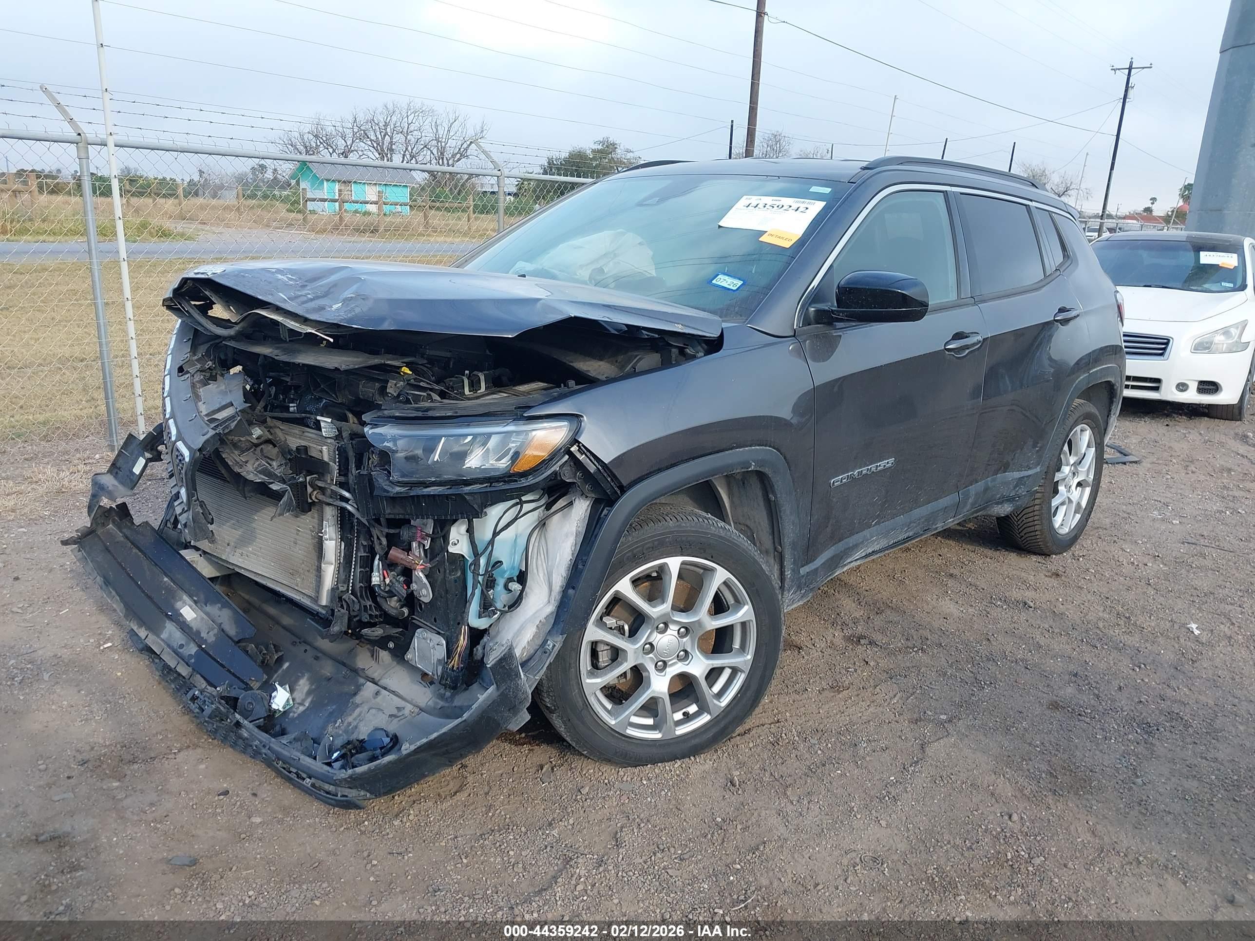 JEEP COMPASS image 2