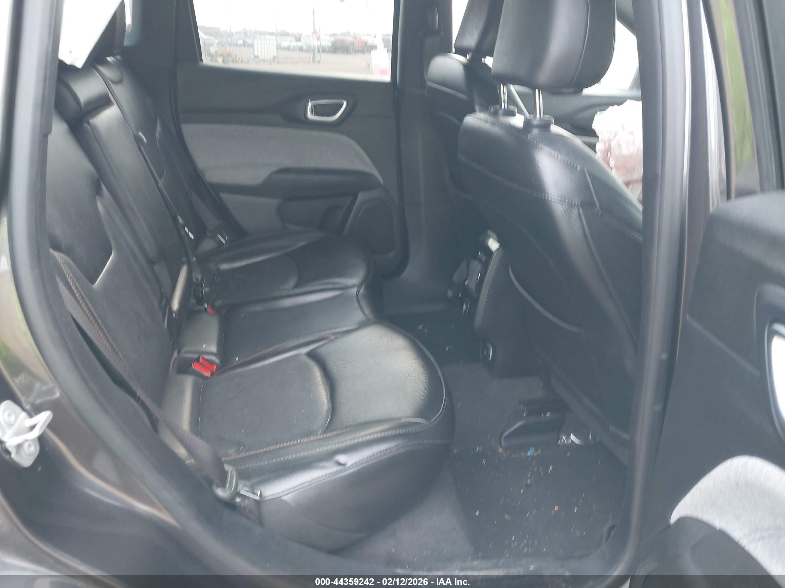 JEEP COMPASS image 8