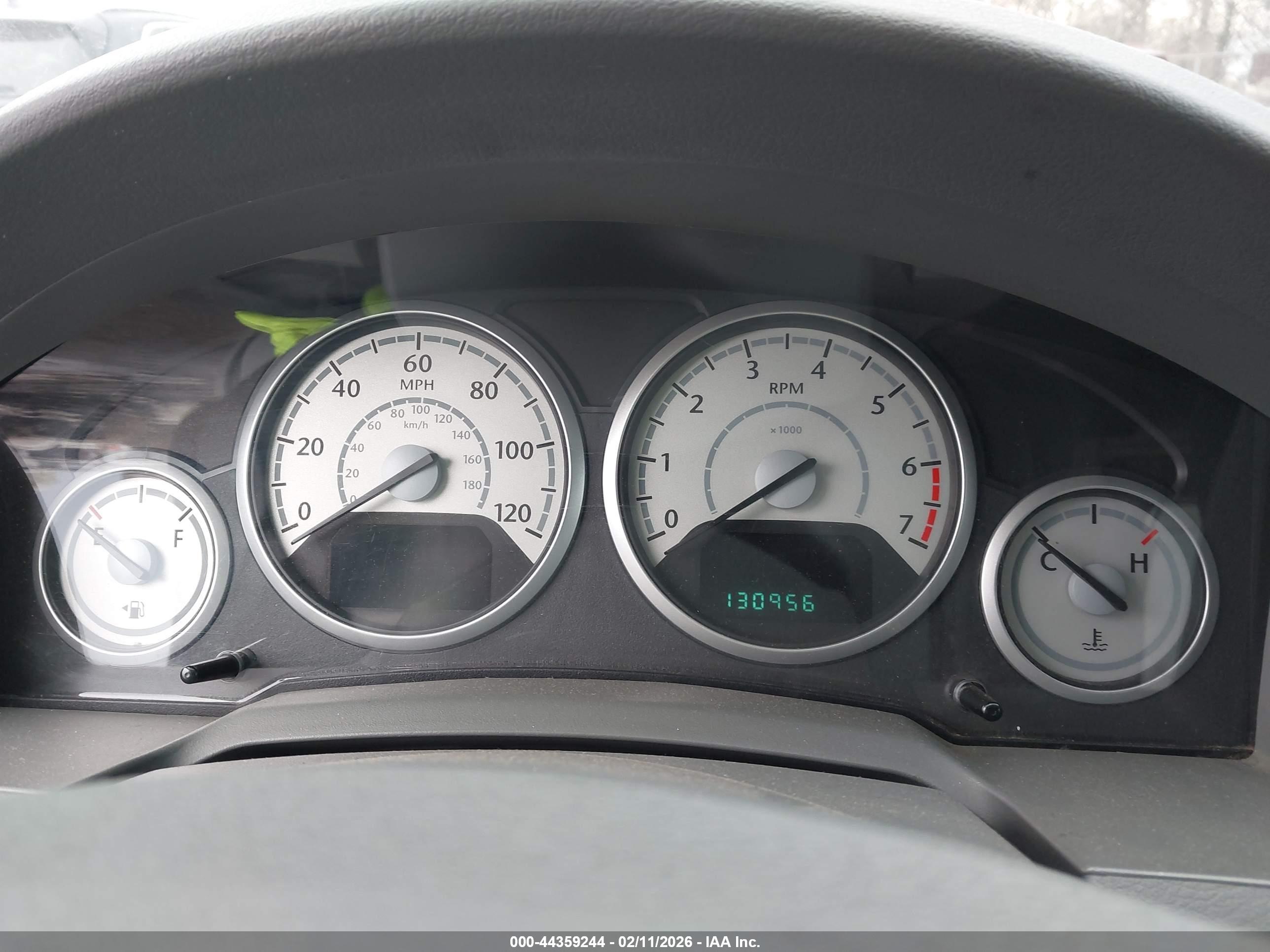 CHRYSLER TOWN image 7