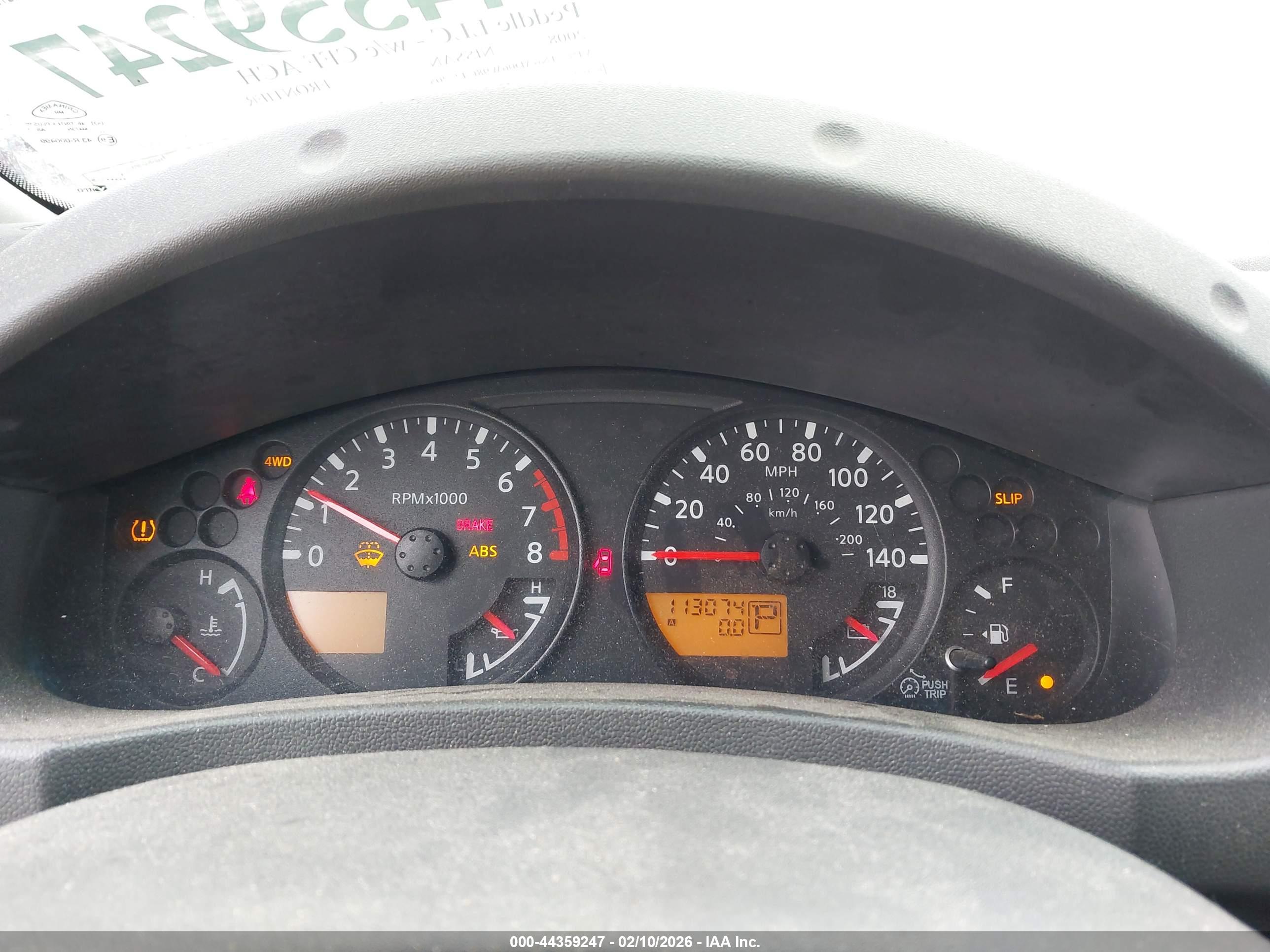 NISSAN FRONTIER image 7