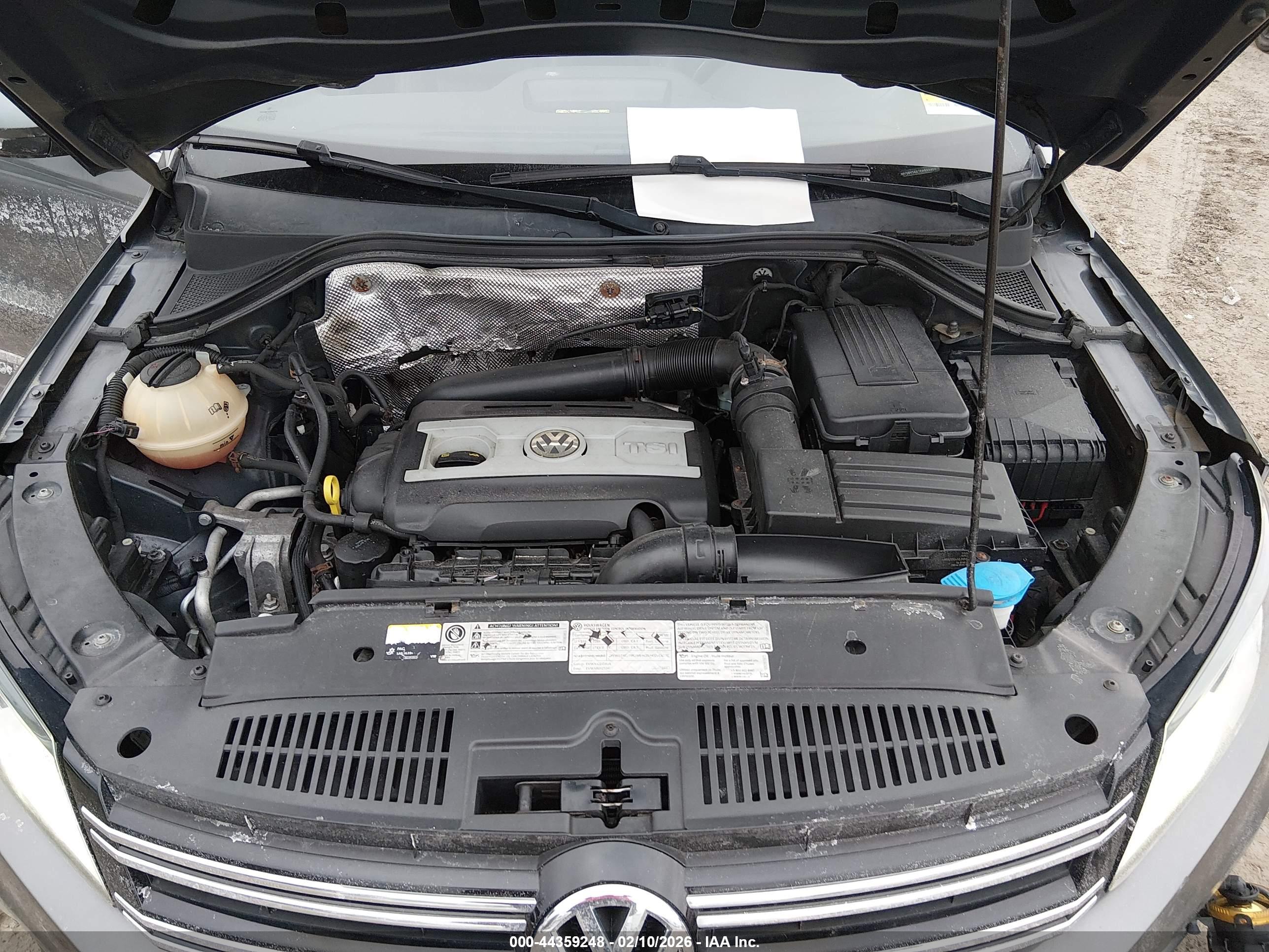VOLKSWAGEN TIGUAN image 10