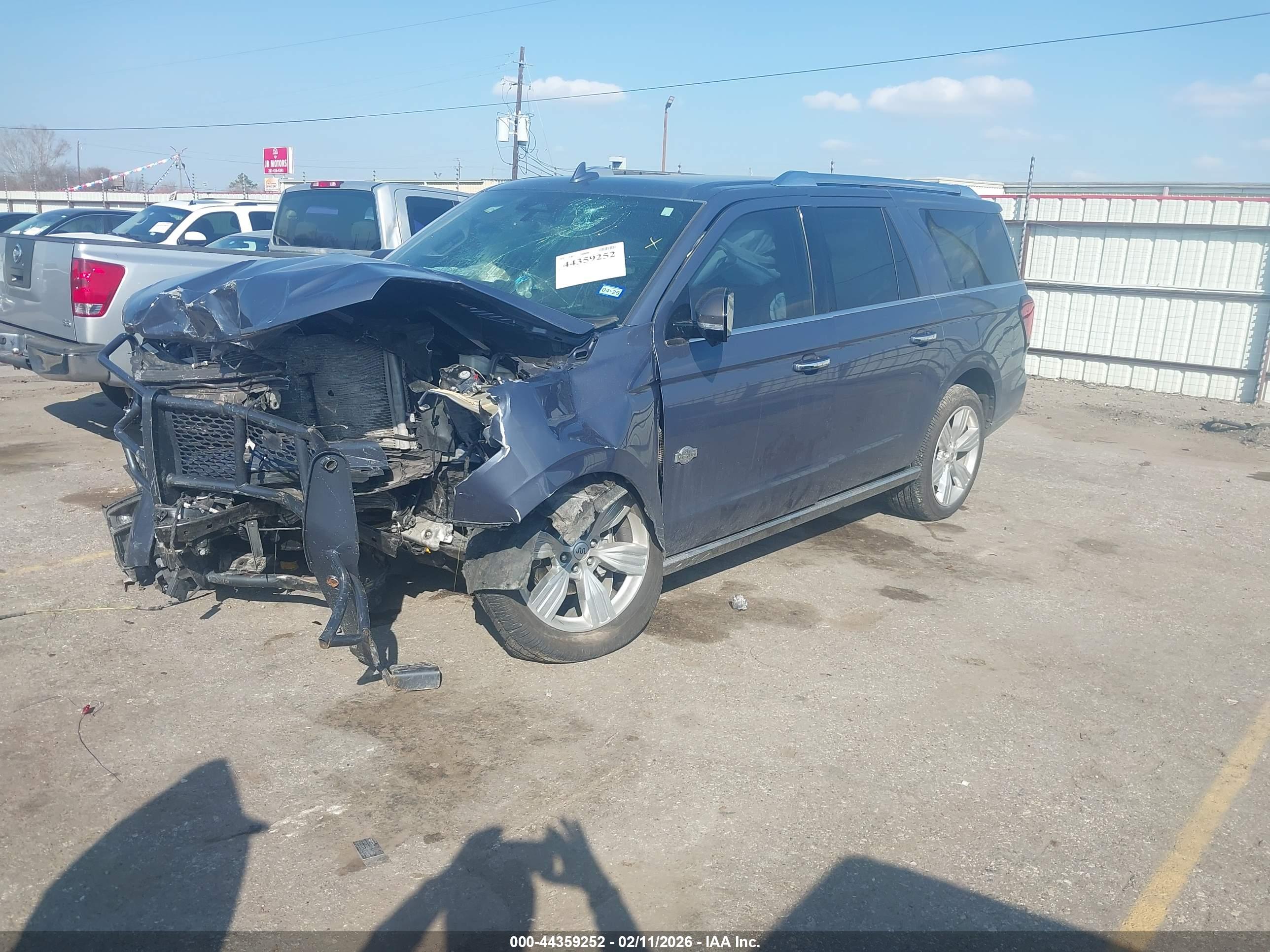 FORD EXPEDITION image 2