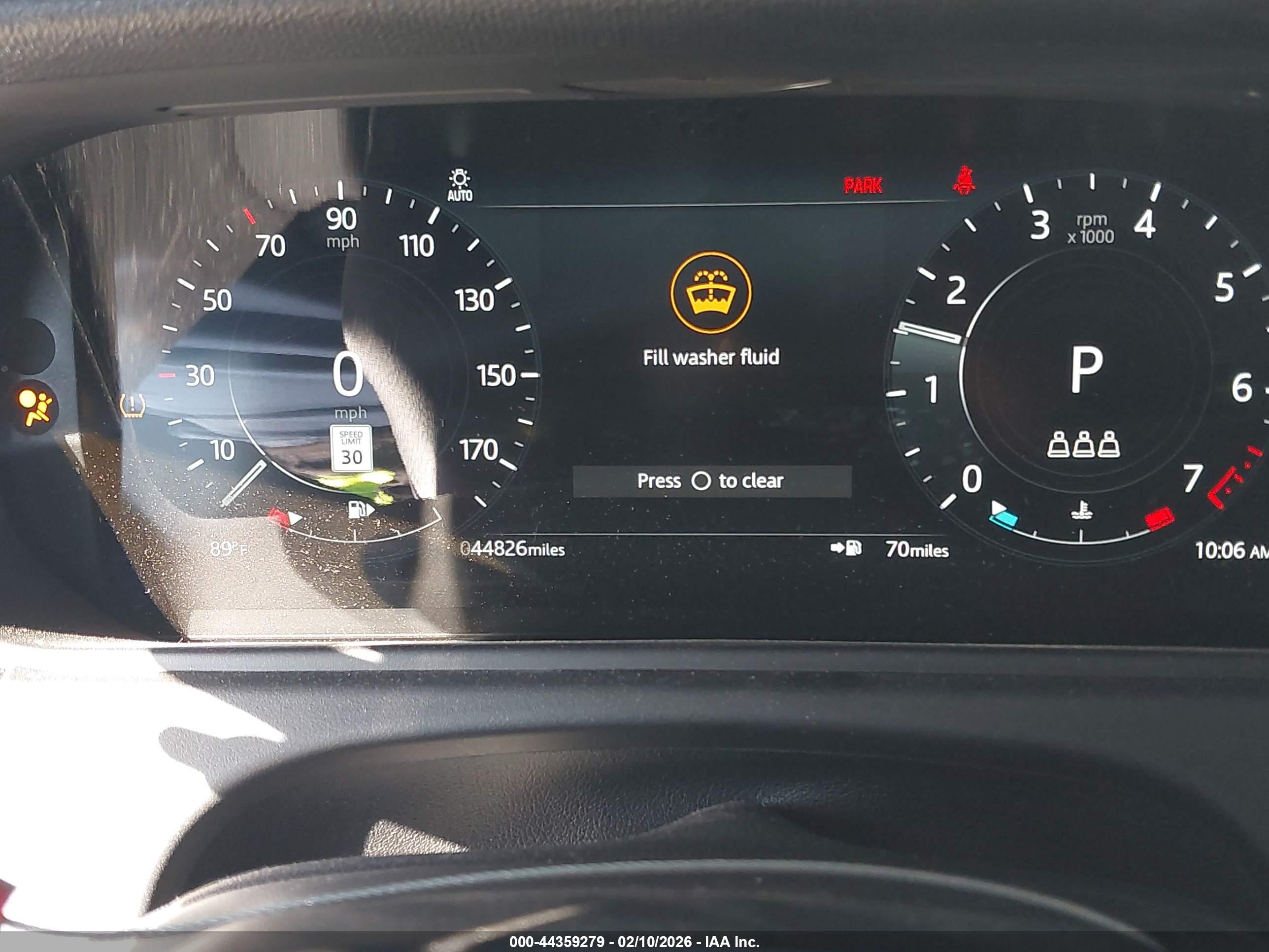 LAND ROVER image 7