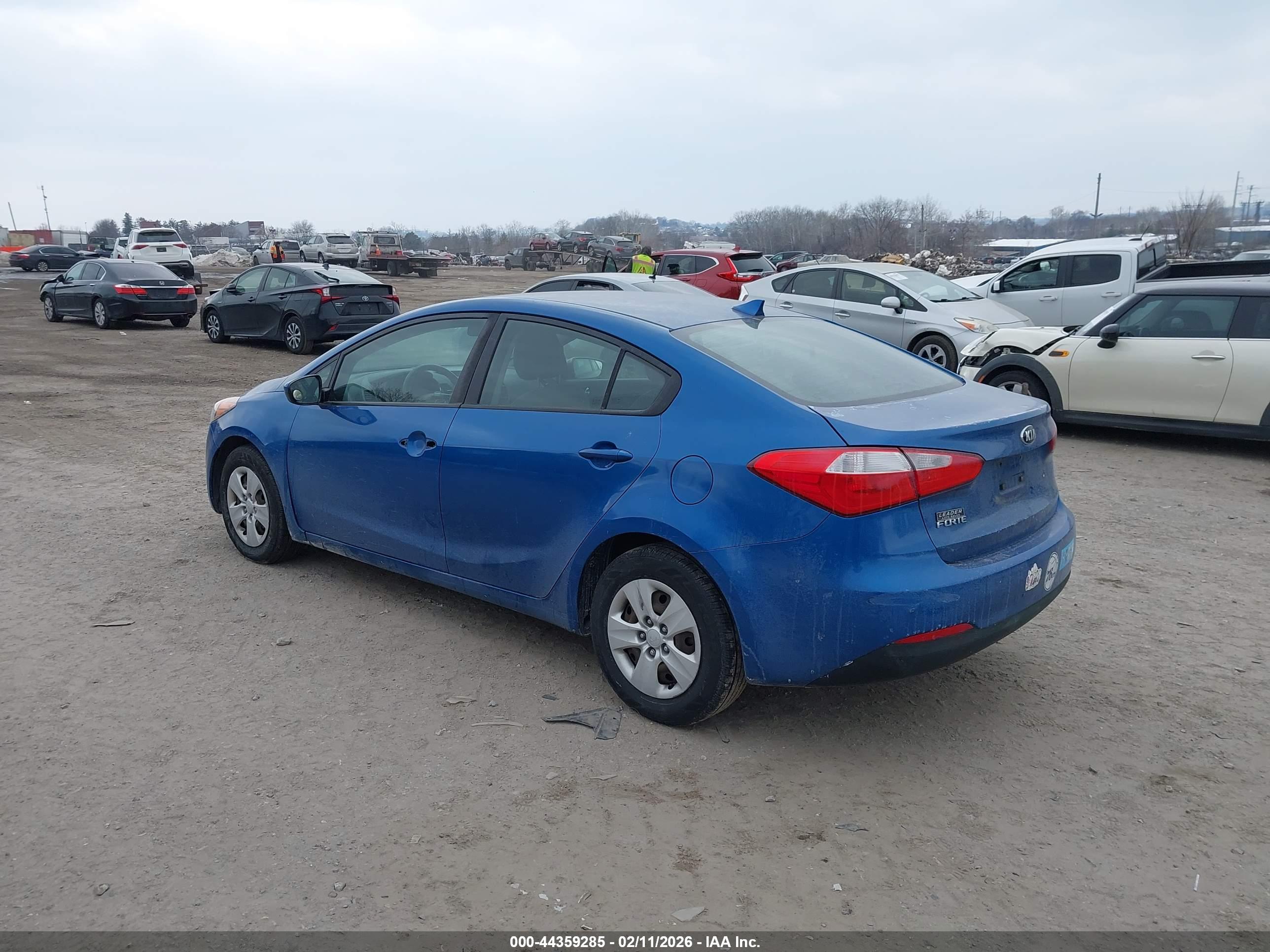 KIA FORTE image 3