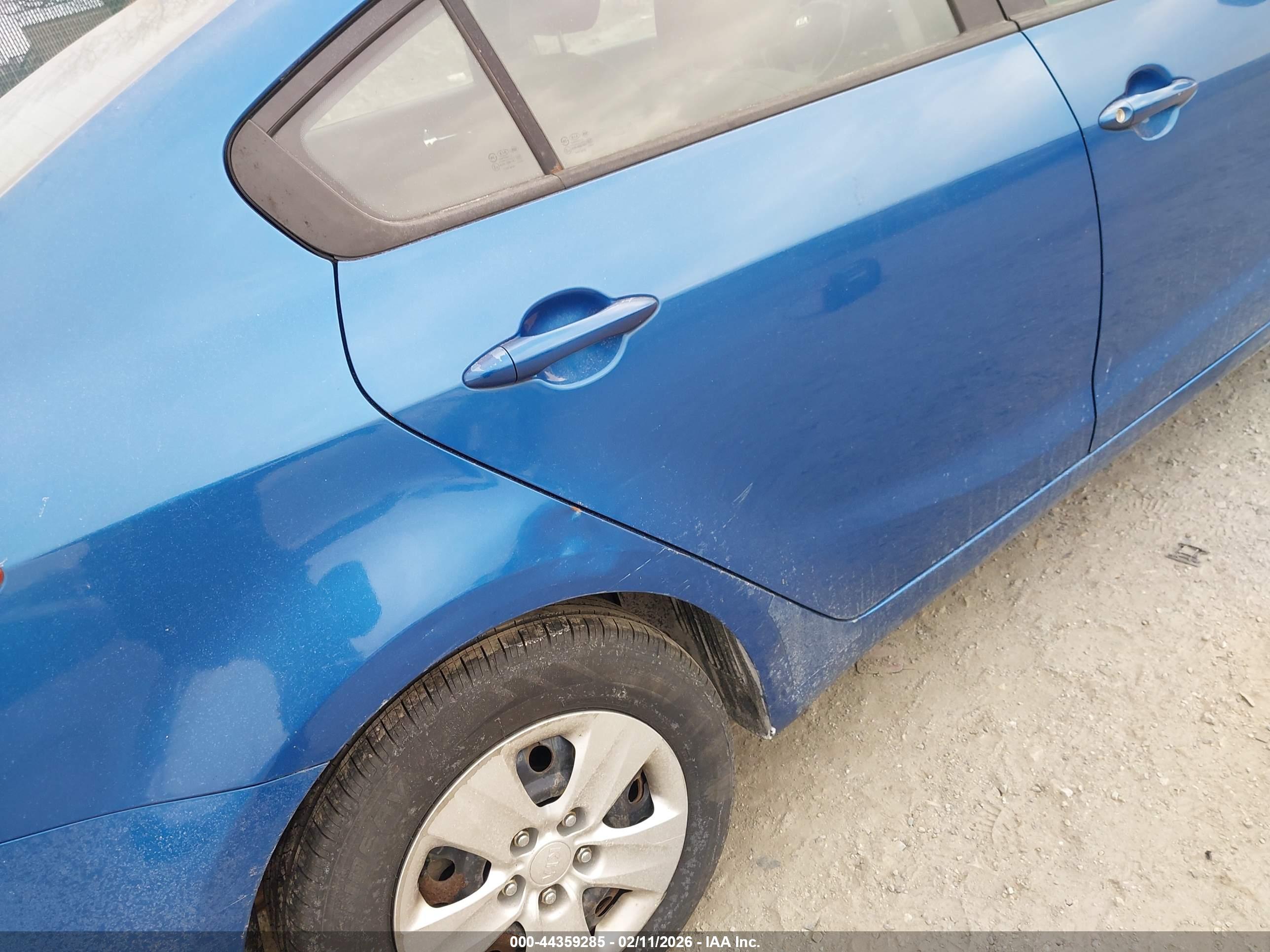 KIA FORTE image 6