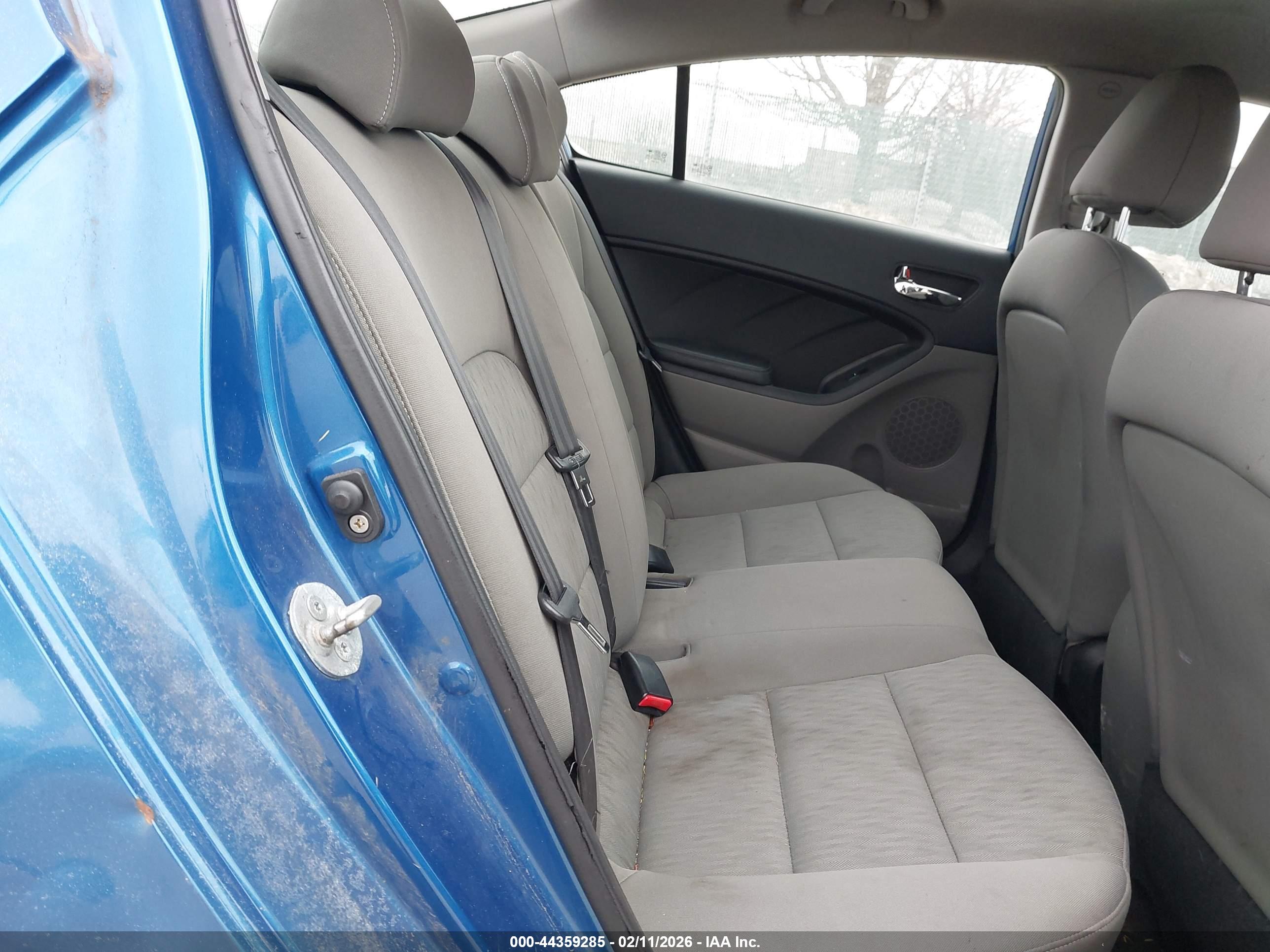 KIA FORTE image 8