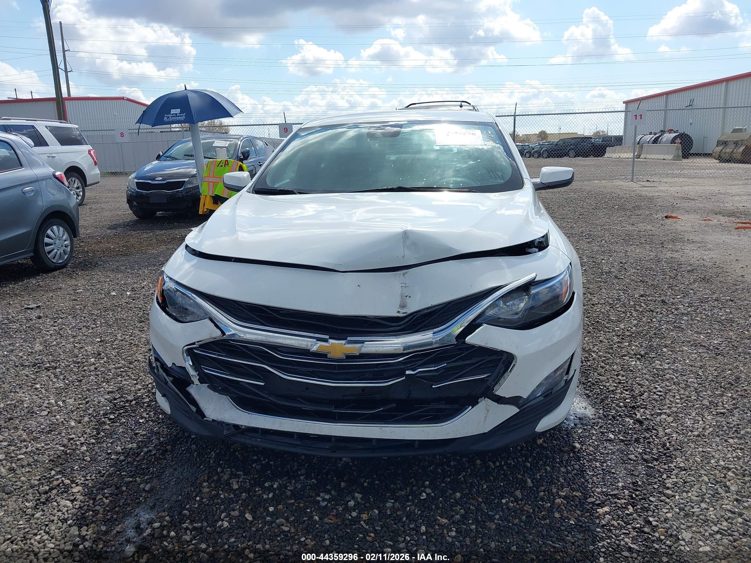 CHEVROLET MALIBU image 6